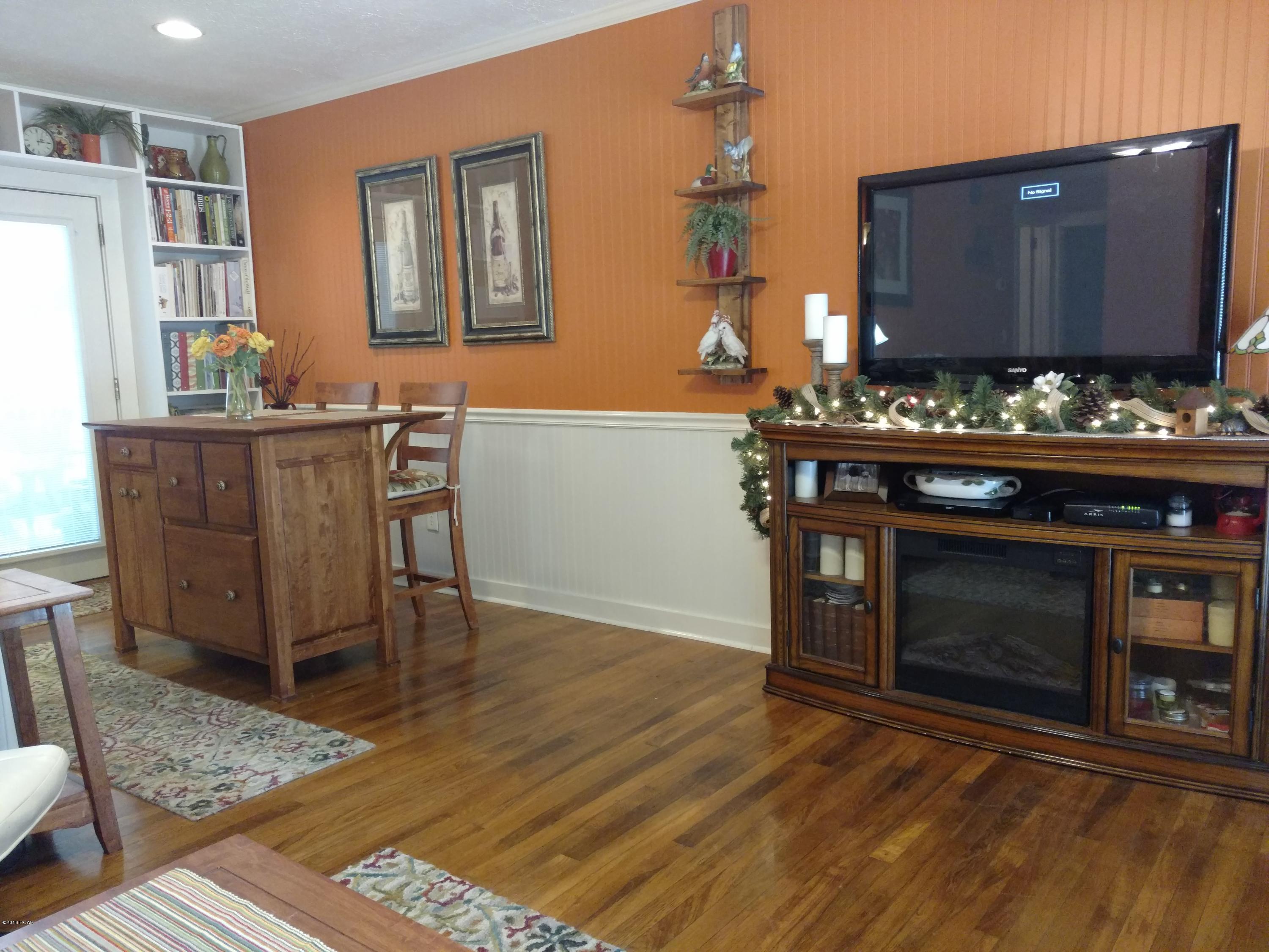 Oakland Terrace Add - Residential