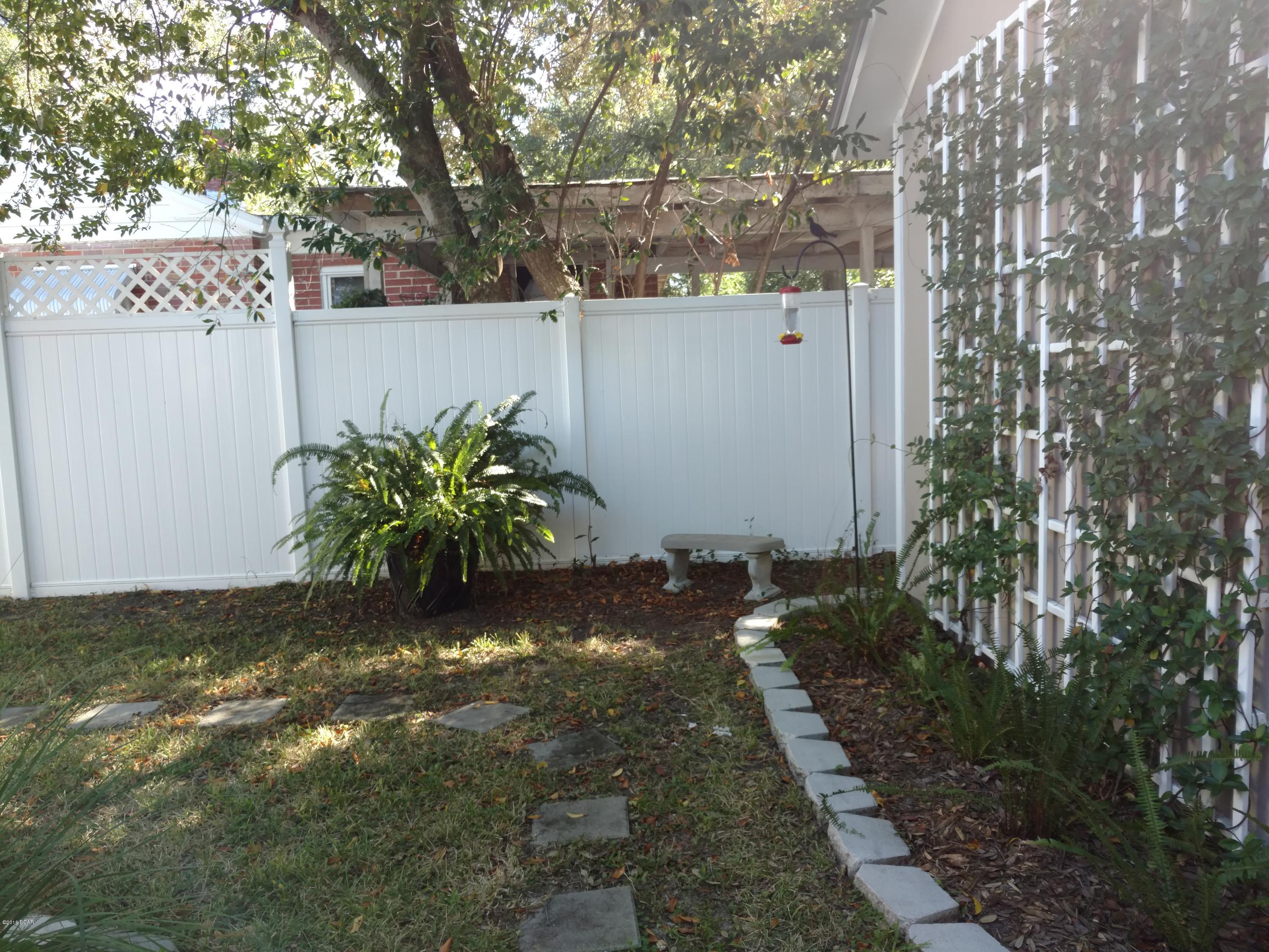 Oakland Terrace Add - Residential