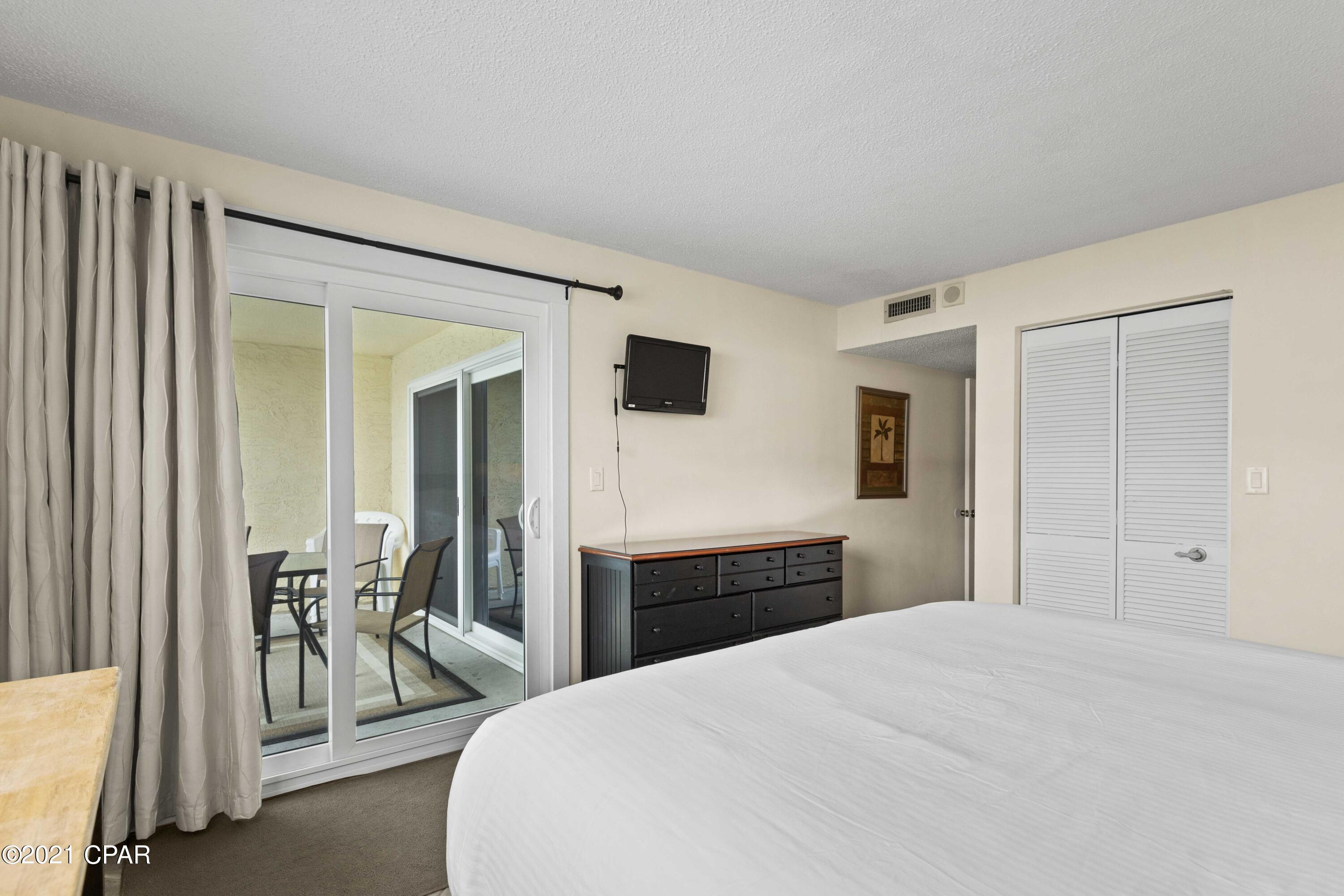 Regency Towers - Residential