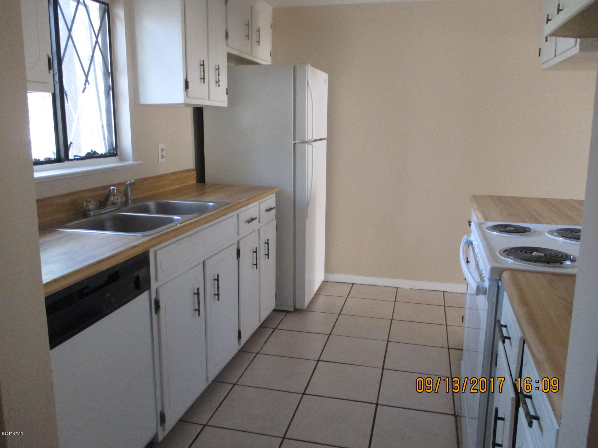 [No Recorded Subdiv] - Residential Lease
