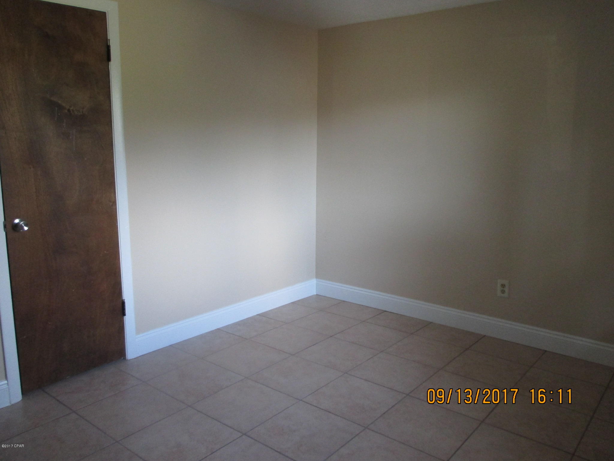 [No Recorded Subdiv] - Residential Lease