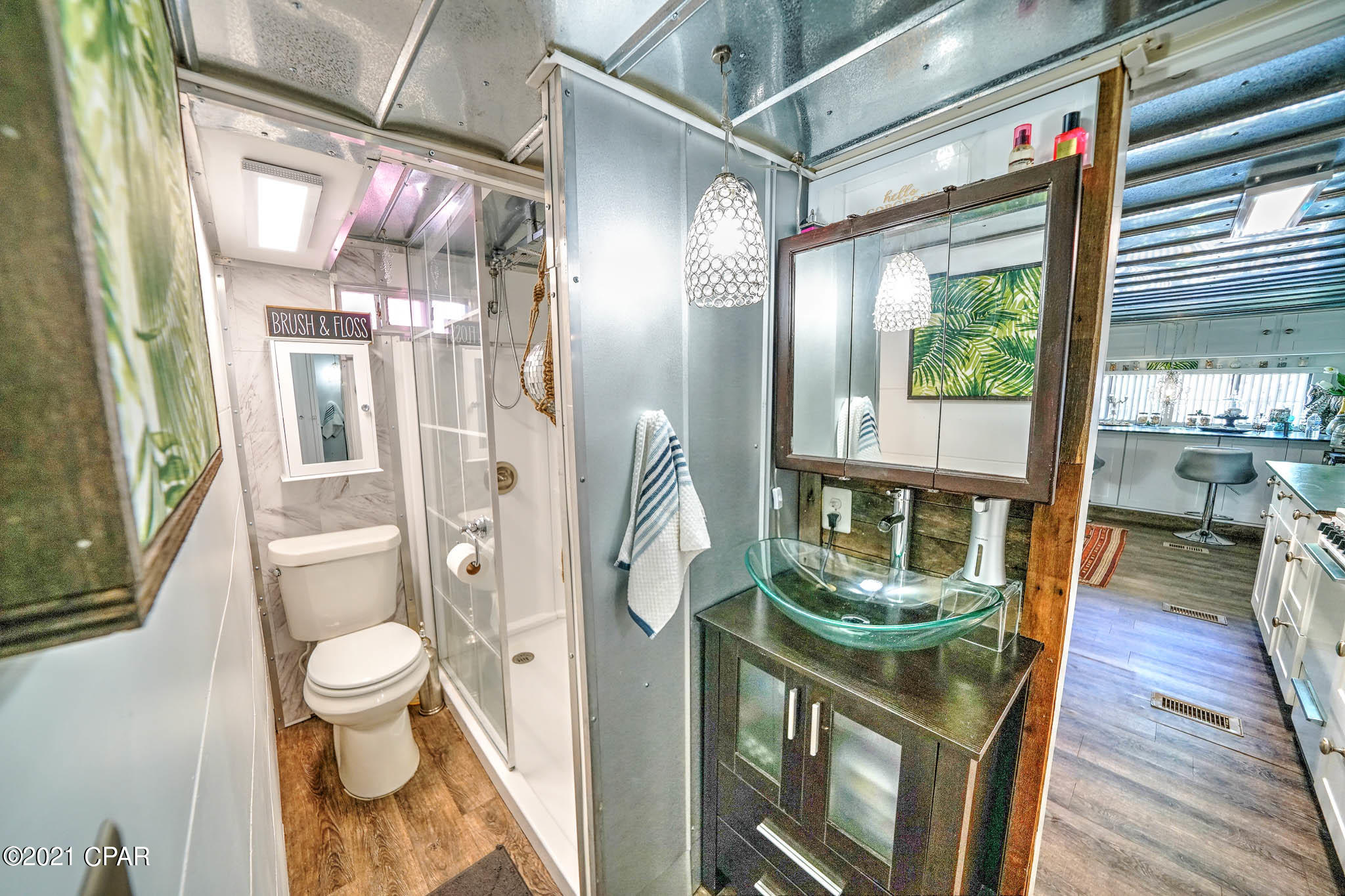 Venture Out Travel Trail - Residential