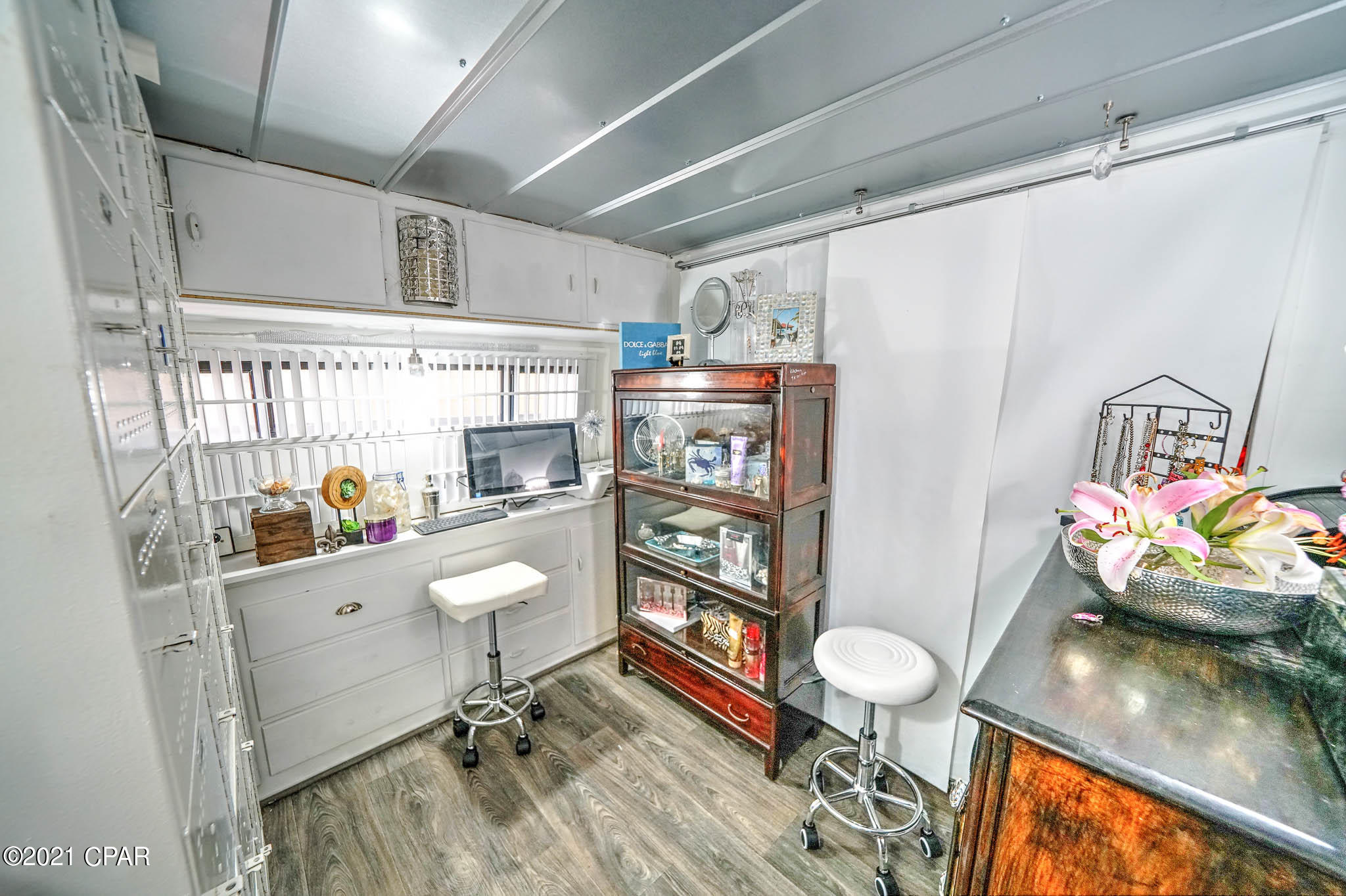 Venture Out Travel Trail - Residential