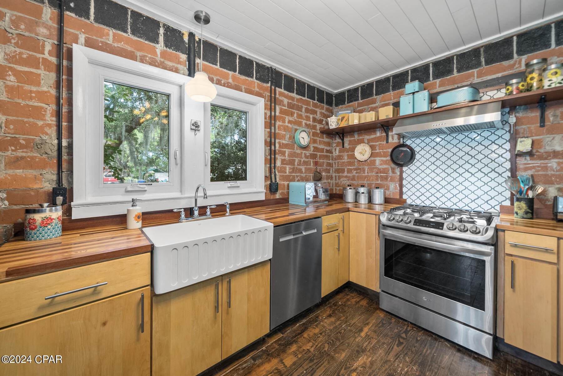 Bunkers Cove - Residential