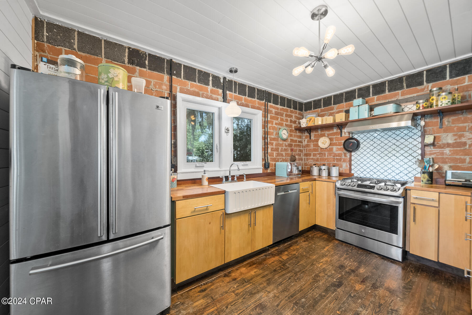 Bunkers Cove - Residential