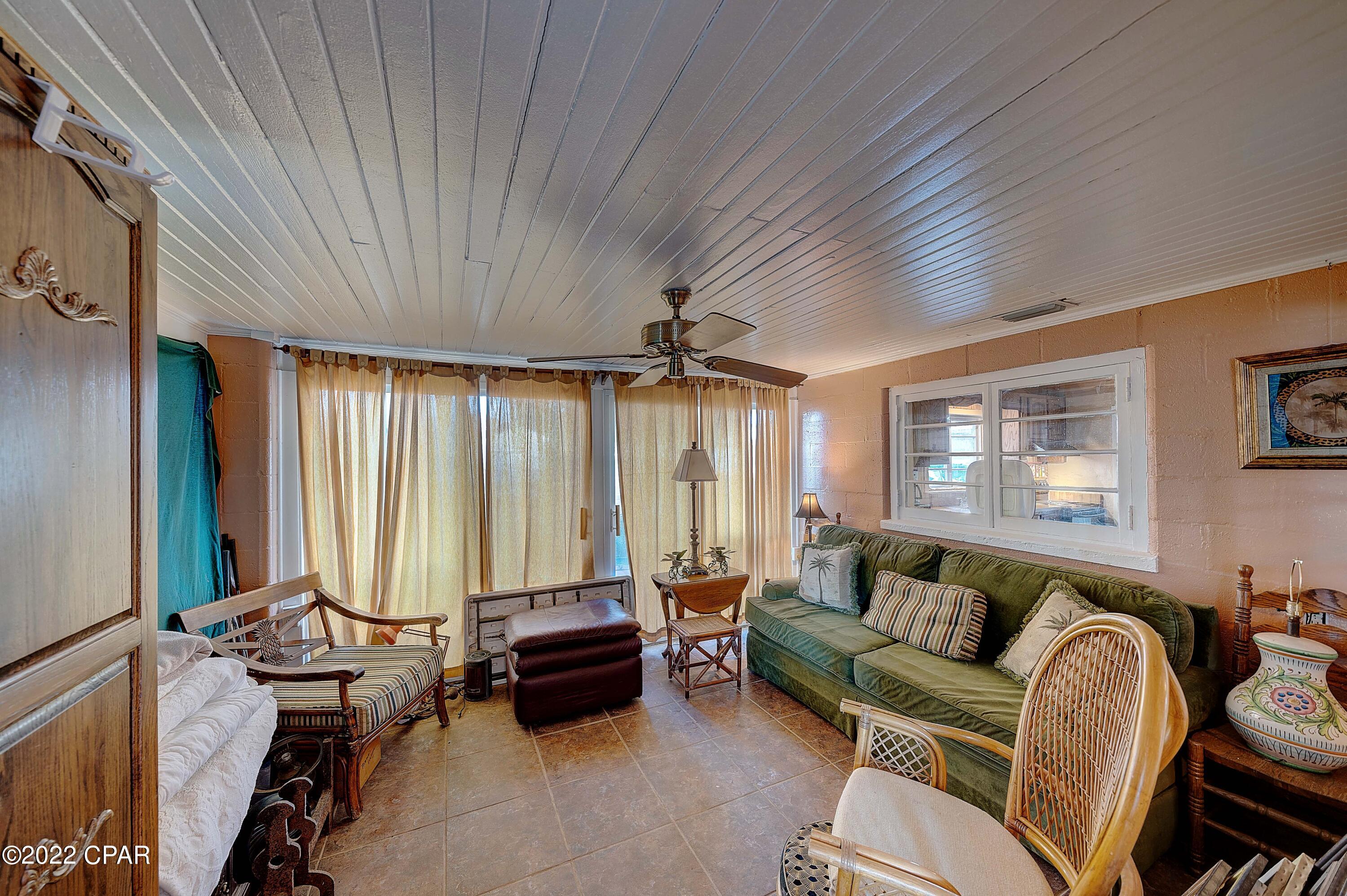 Sudduths 1st Add - Residential