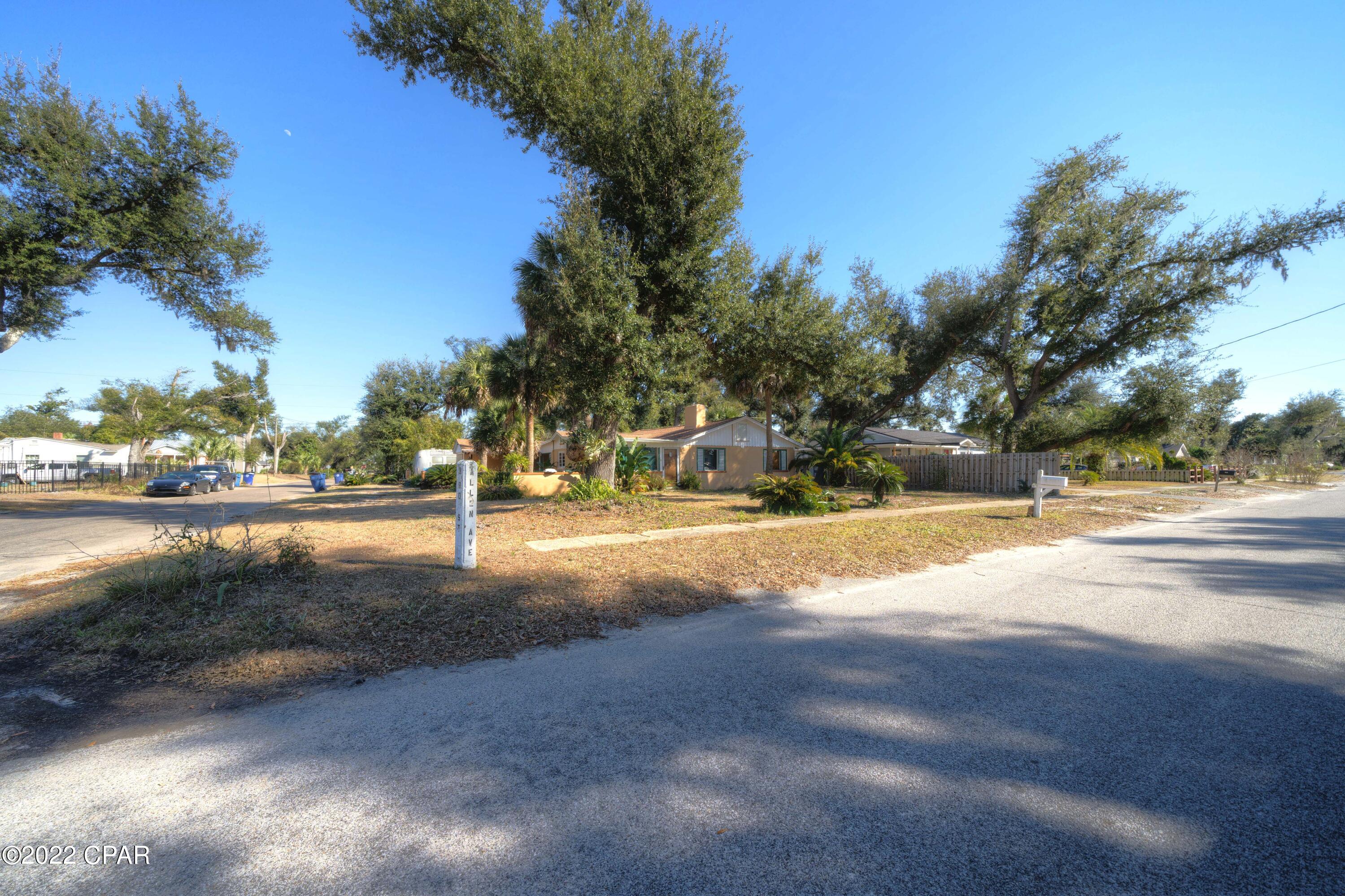 Sudduths 1st Add - Residential