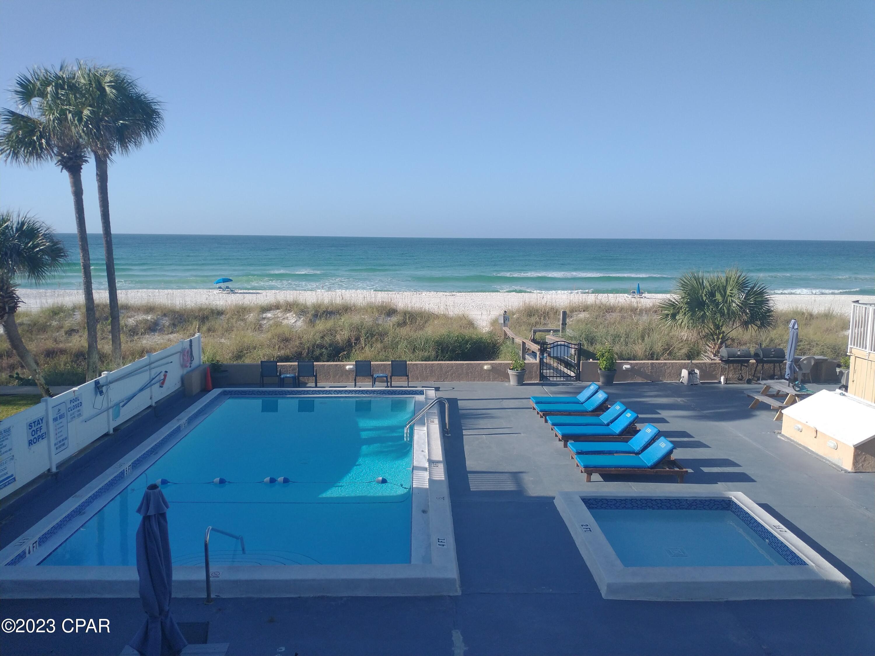 Stingray Condo. - Residential