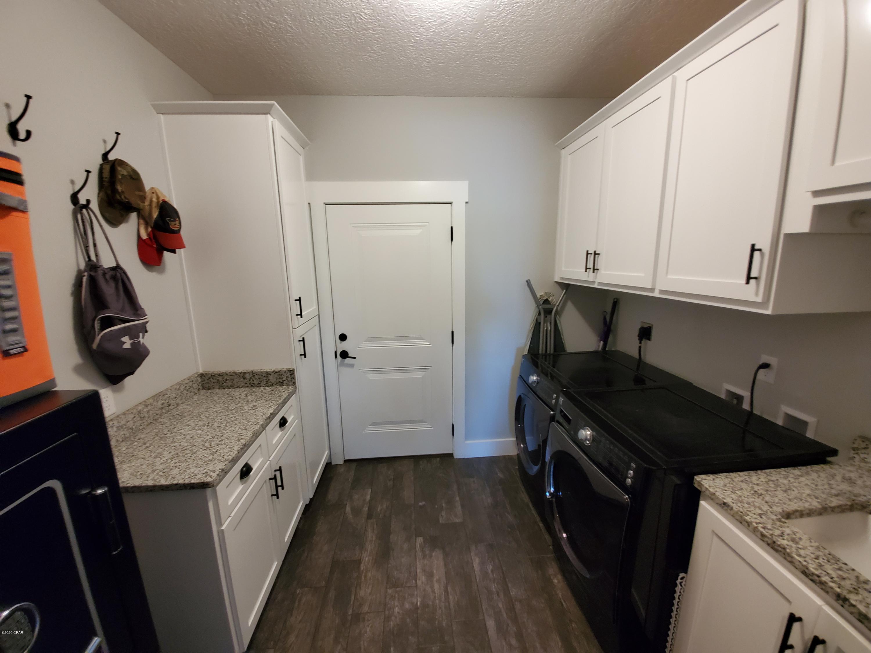 Laird Bayou - Residential