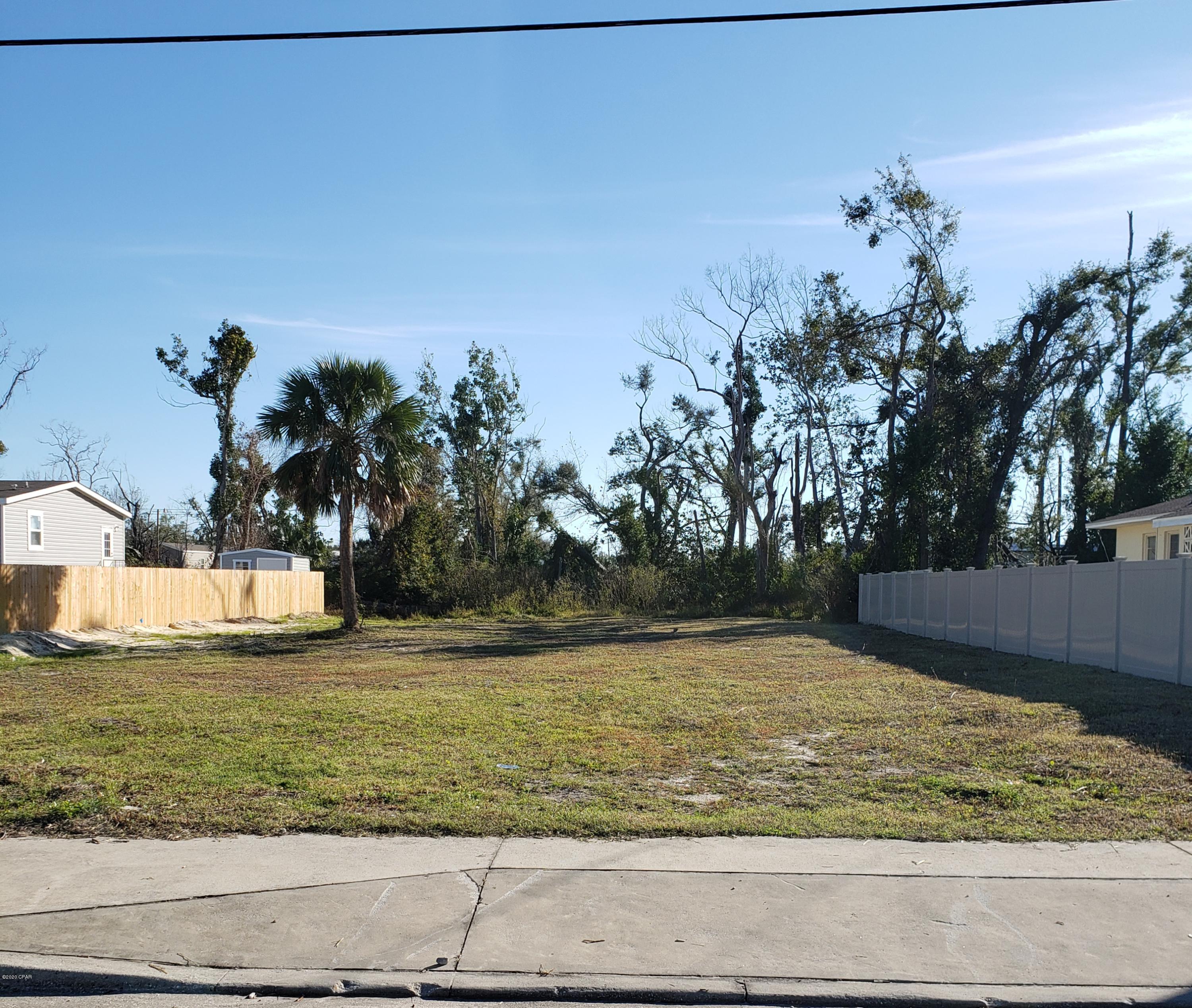 [No Recorded Subdiv] - Land