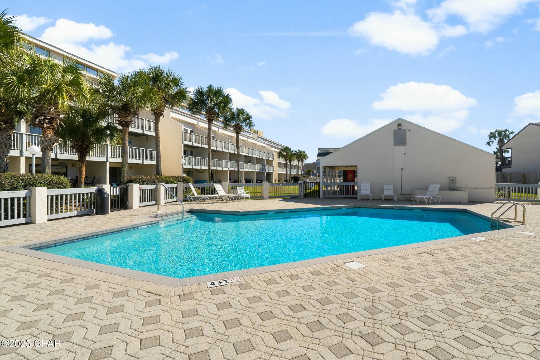 Endless Summer I - Residential