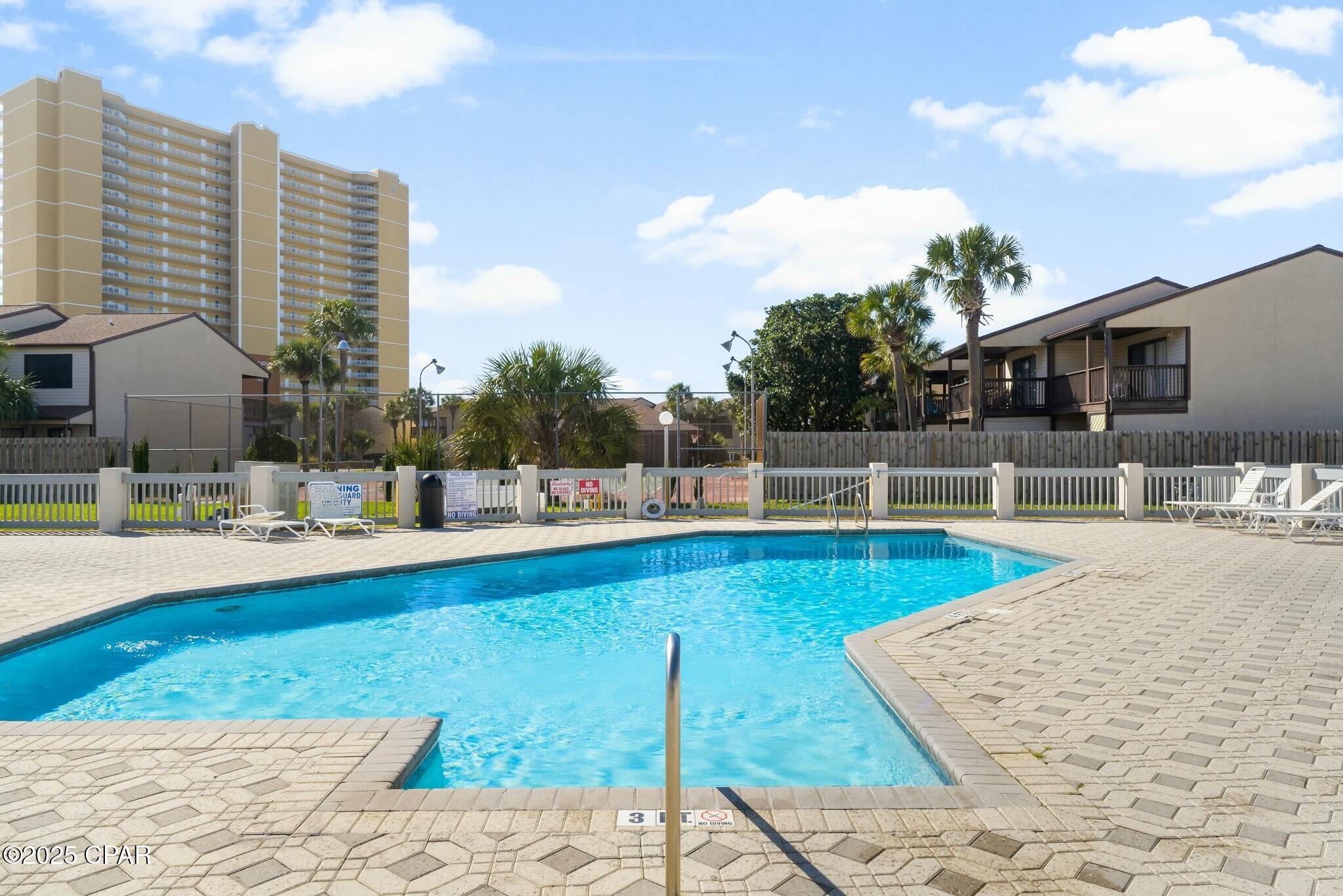 Endless Summer I - Residential