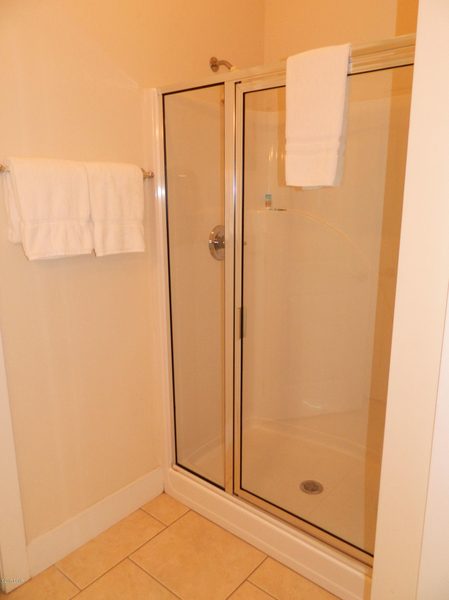 Laguna Beach Estates 7th Add - Residential Lease