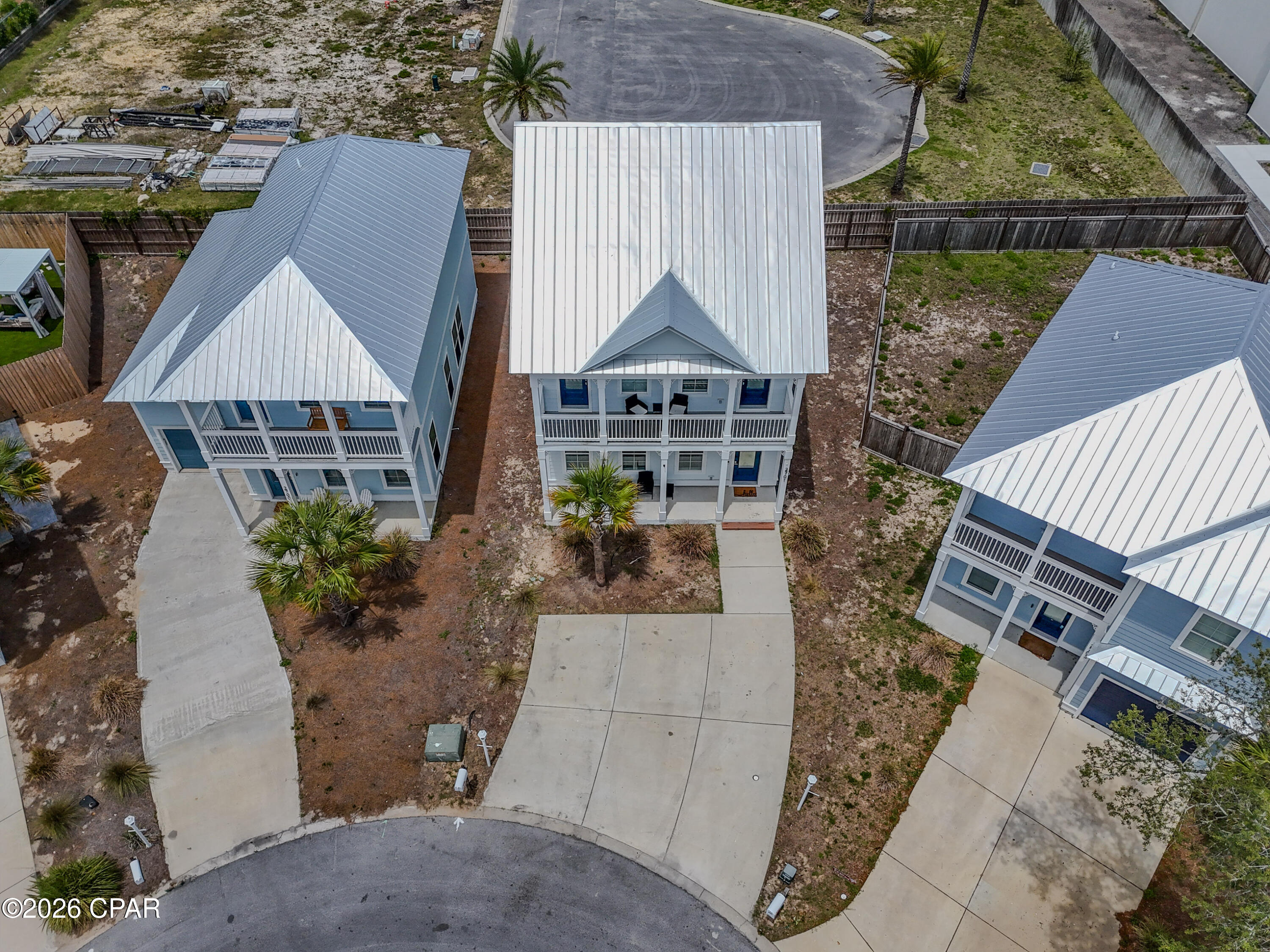 Lagoon Manor - Residential
