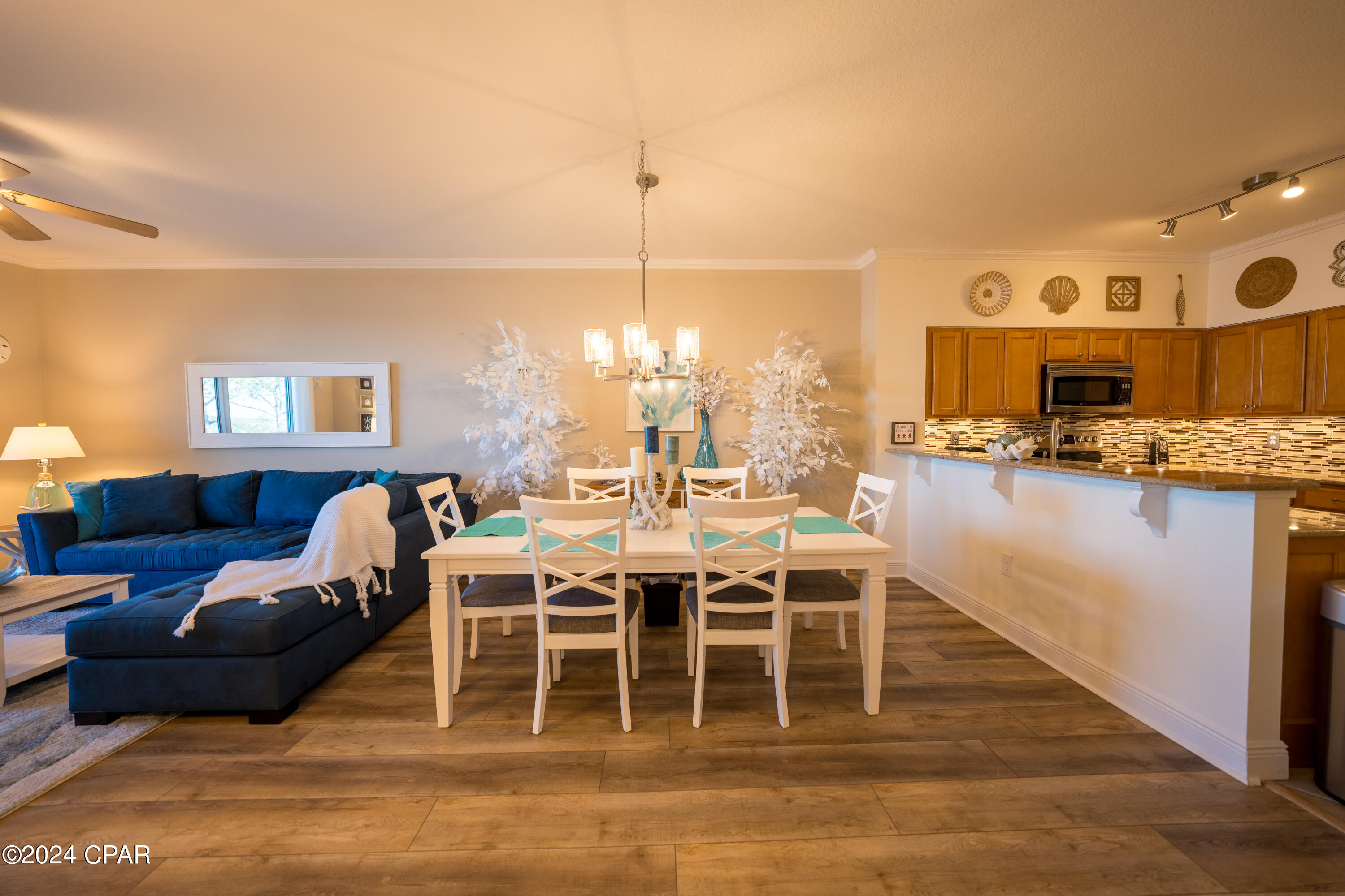 Magnolia Bay Club - Residential