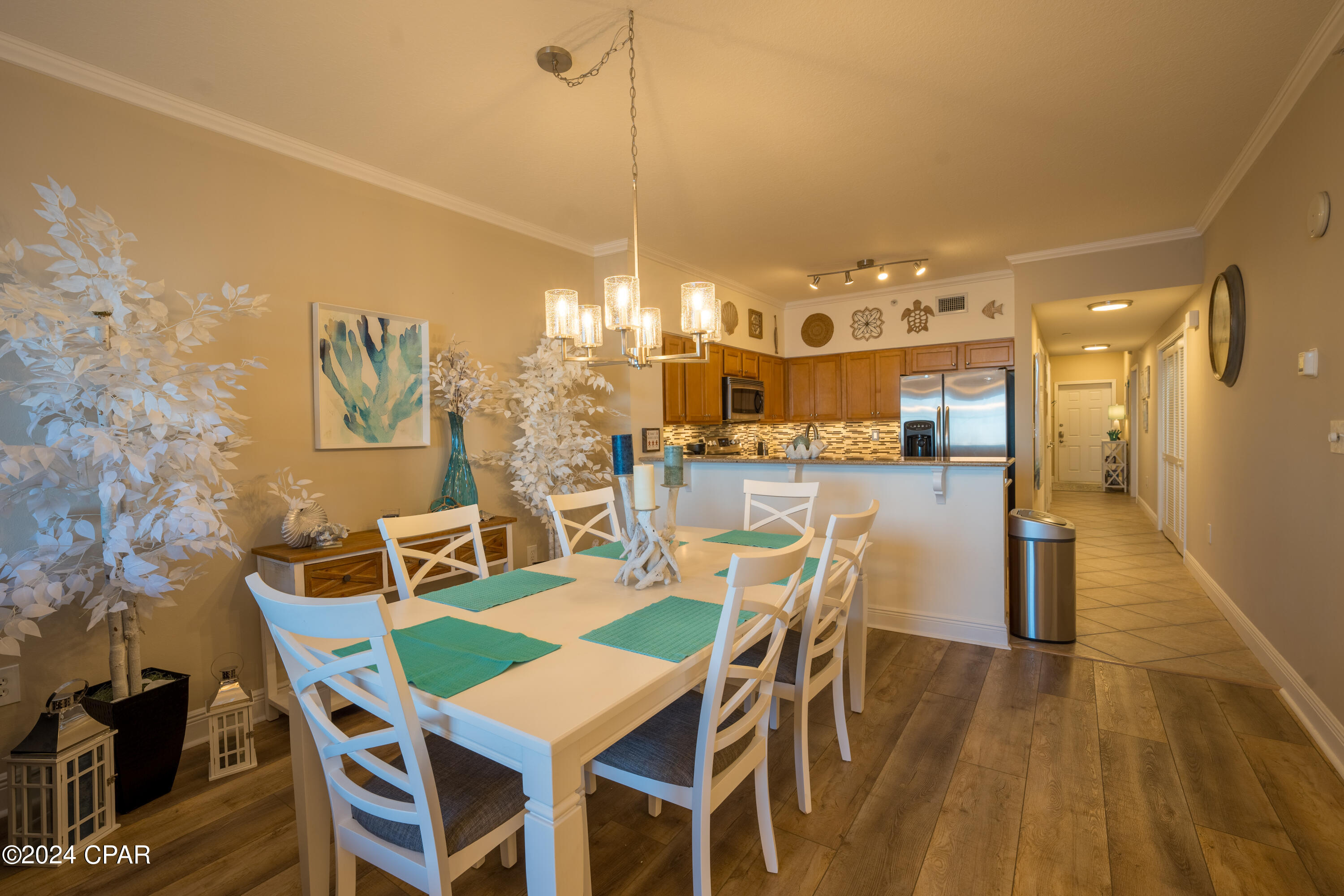 Magnolia Bay Club - Residential