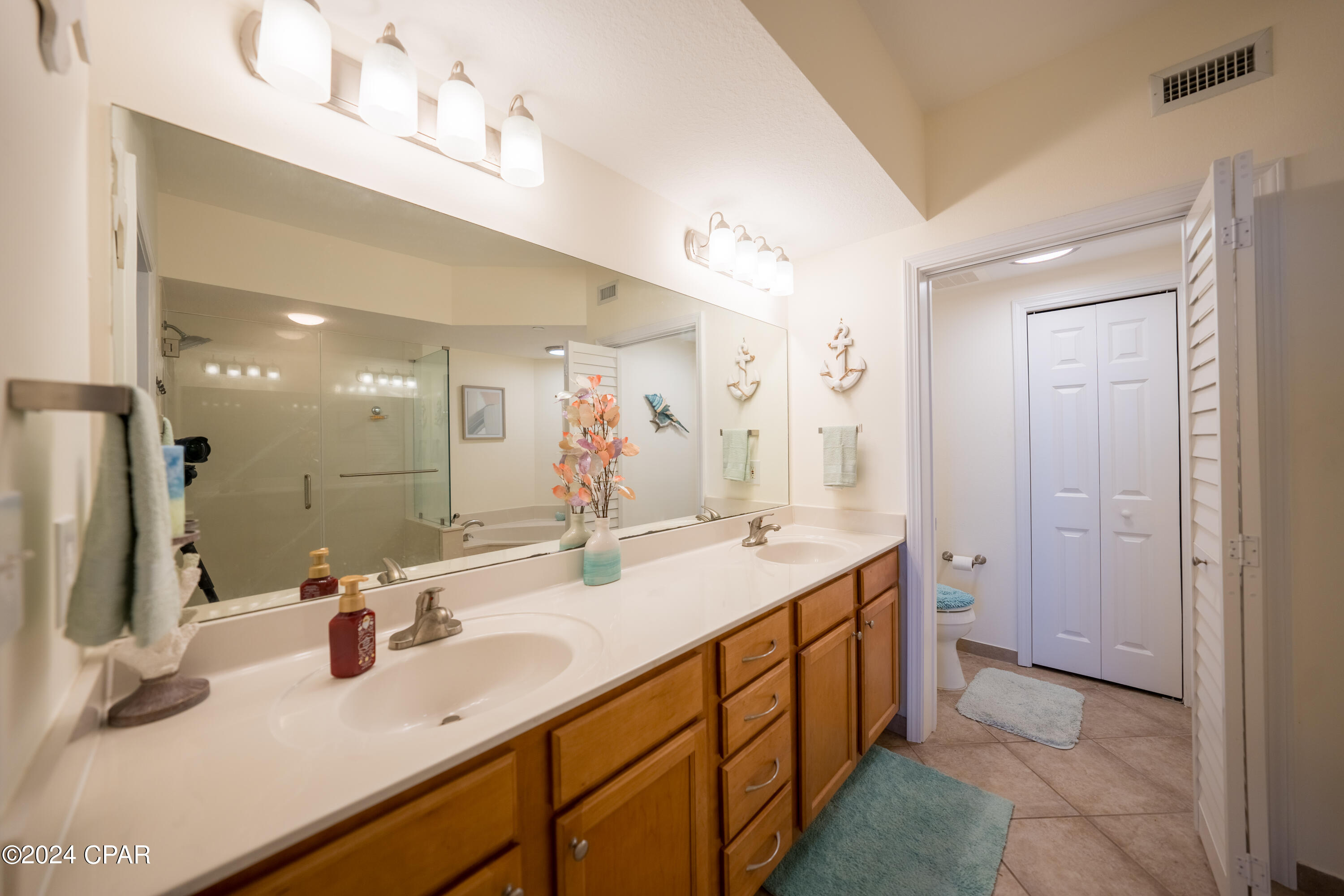 Magnolia Bay Club - Residential