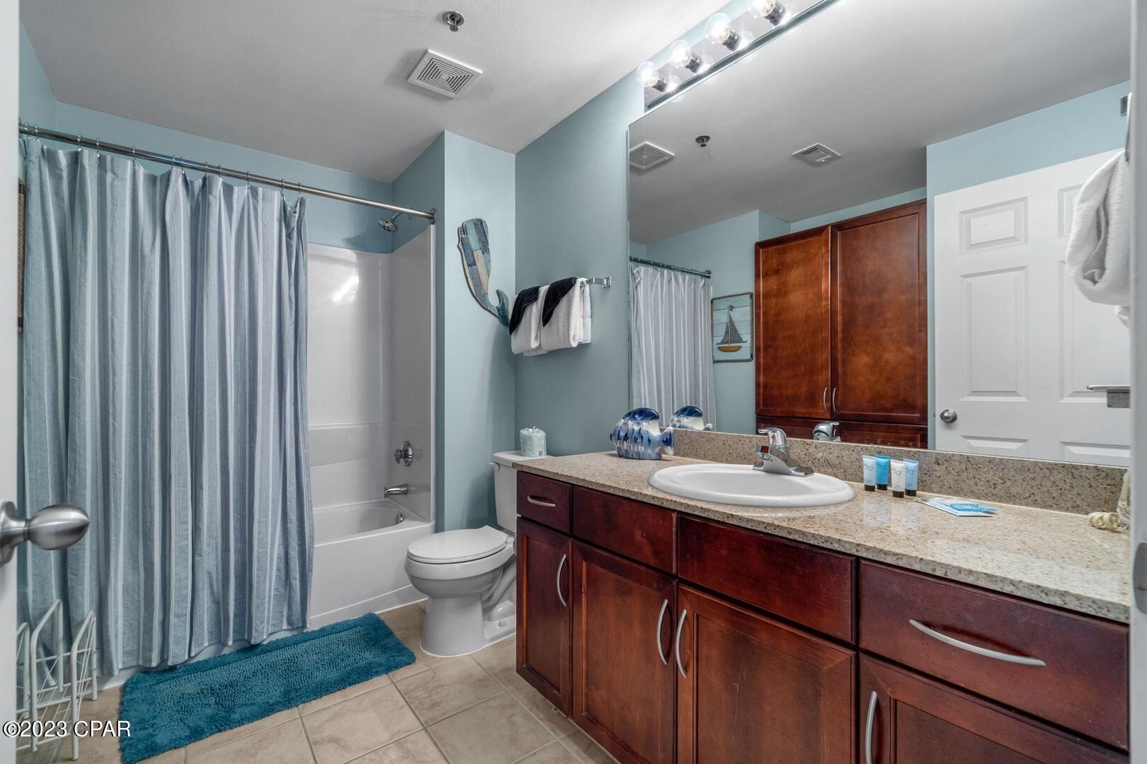 Laketown Wharf - Residential