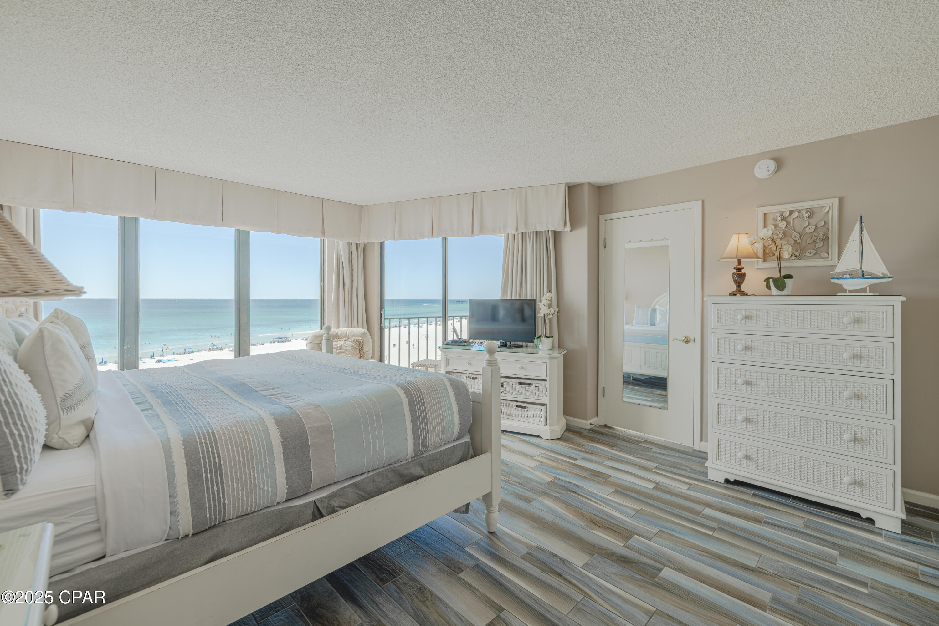 Edgewater Tower III - Residential