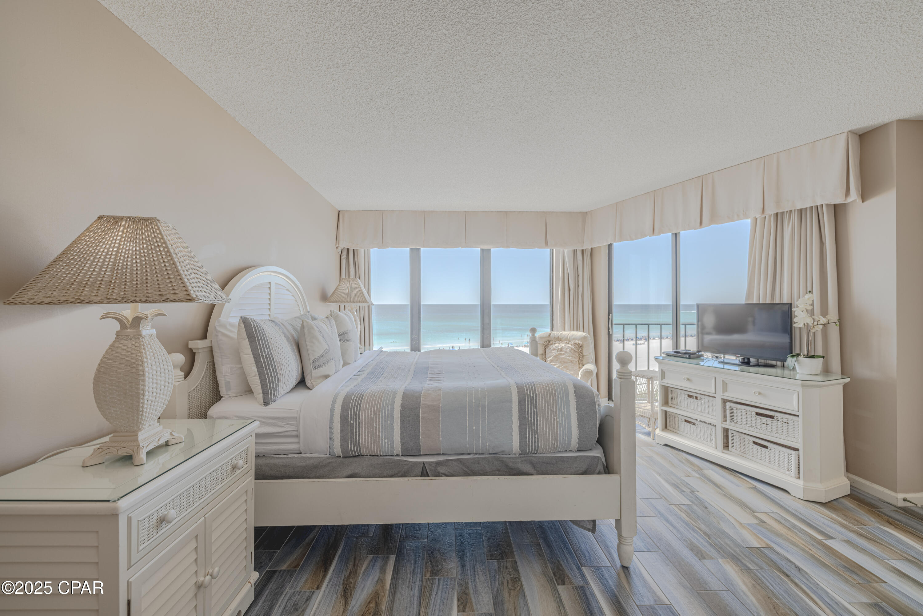 Edgewater Tower III - Residential