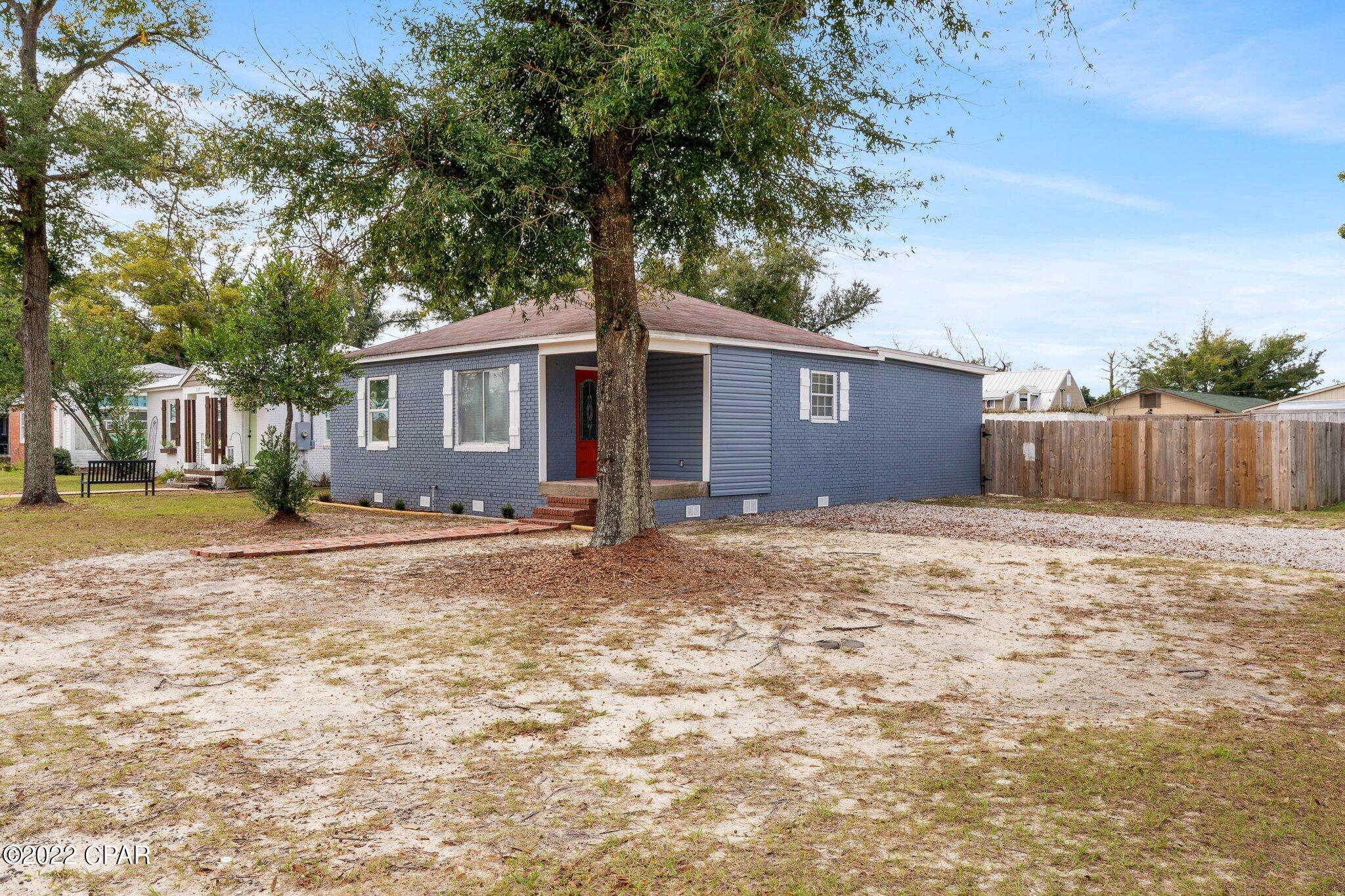 [No Recorded Subdiv] - Residential