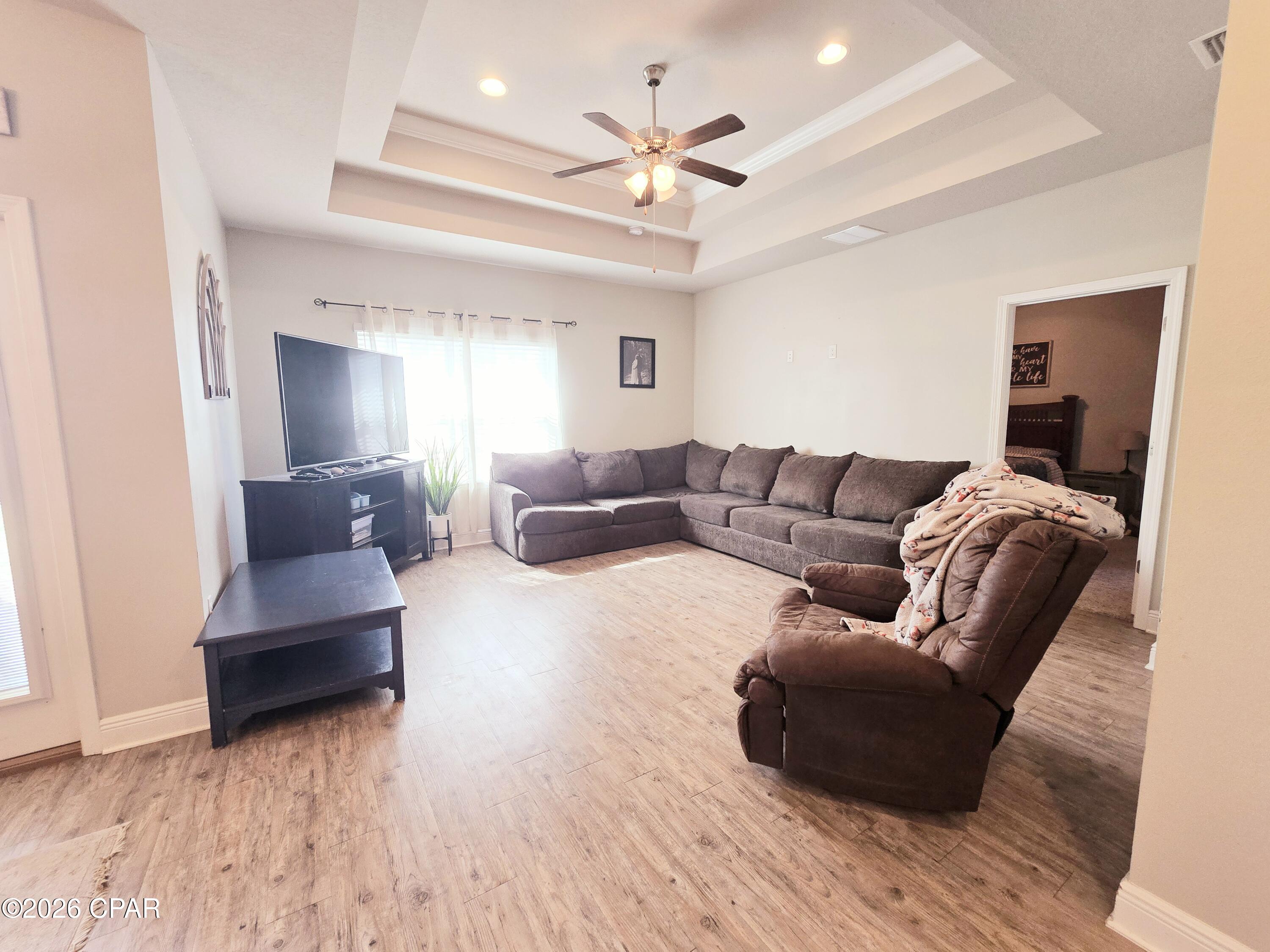 Village Of Mill Bayou/Shoreline Village Ph 1A - Residential Lease