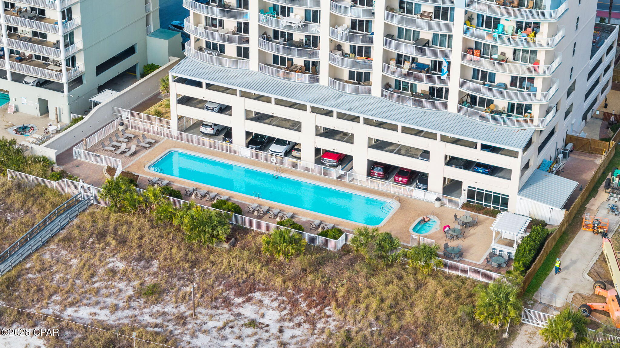 Twin Palms Resort - Residential