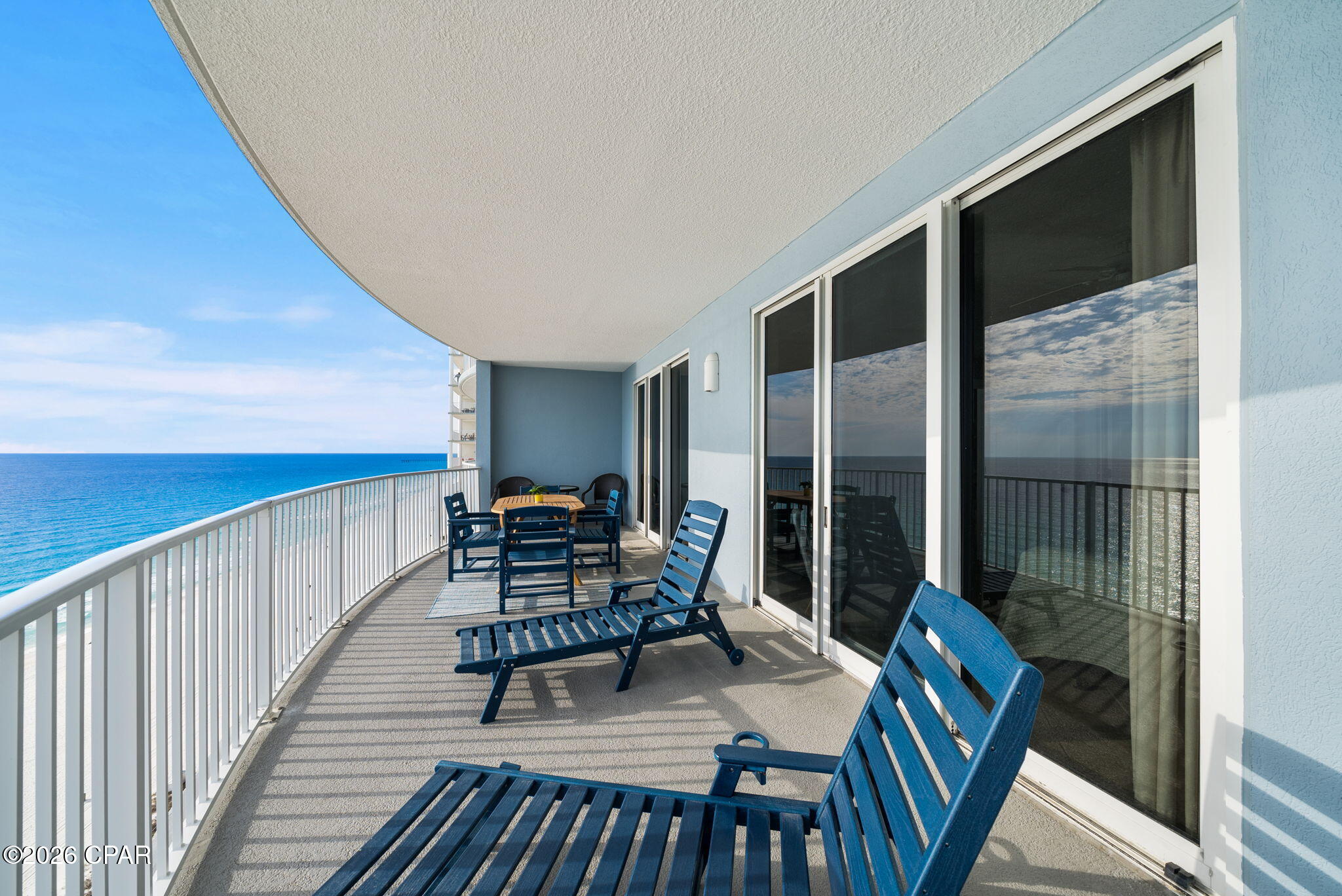 Twin Palms Resort - Residential