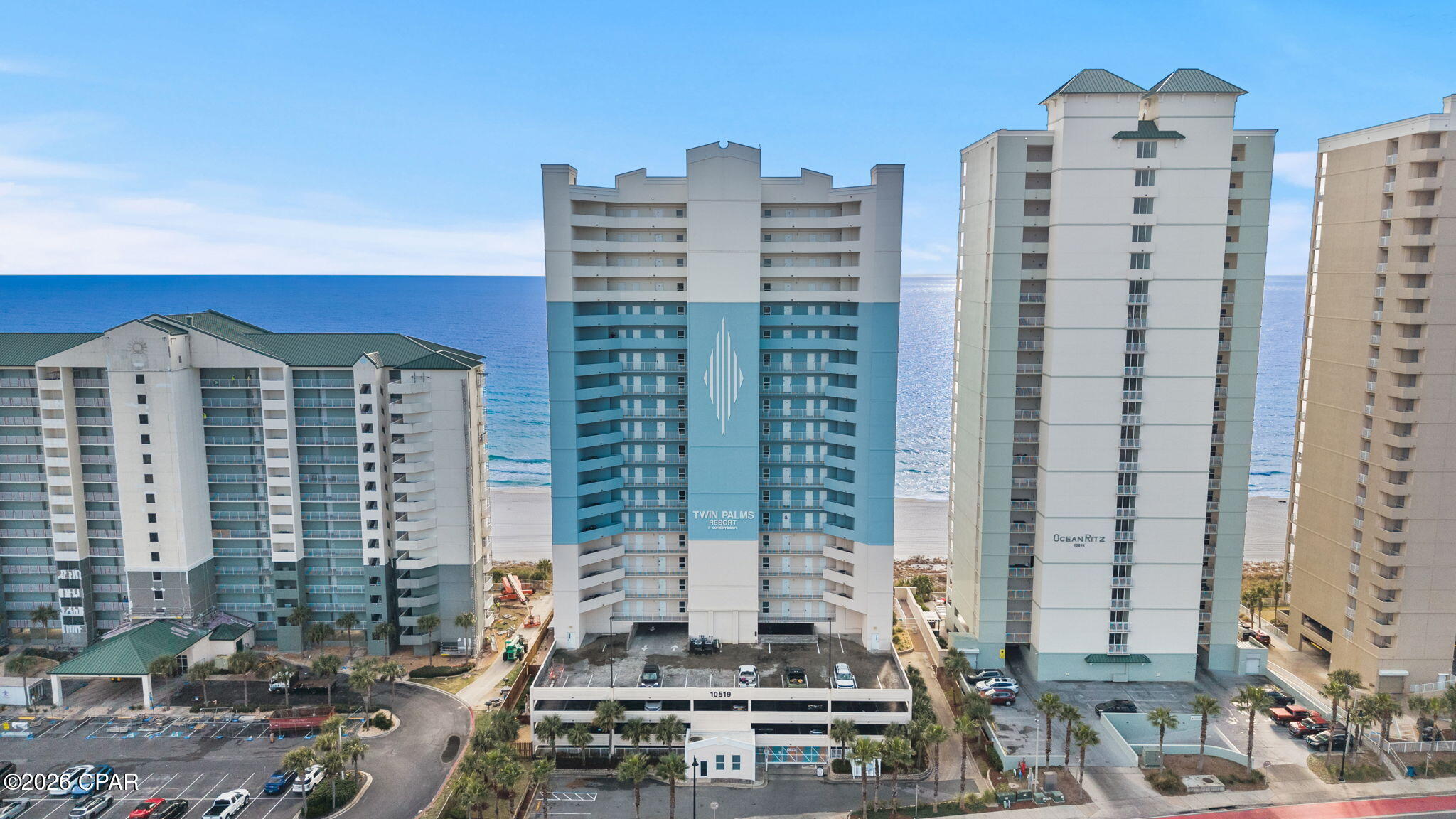 Twin Palms Resort - Residential