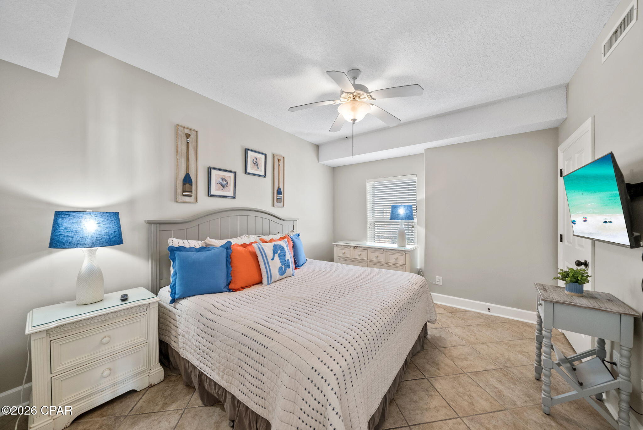 Twin Palms Resort - Residential