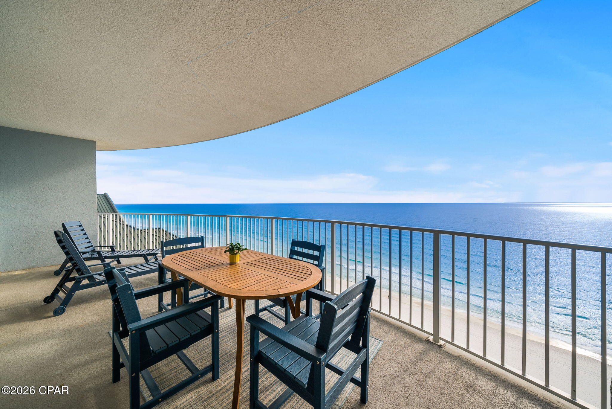 Twin Palms Resort - Residential