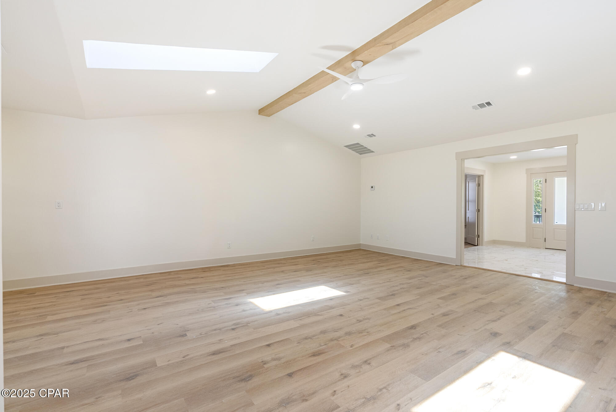 Suntime Beach U-1 - Residential