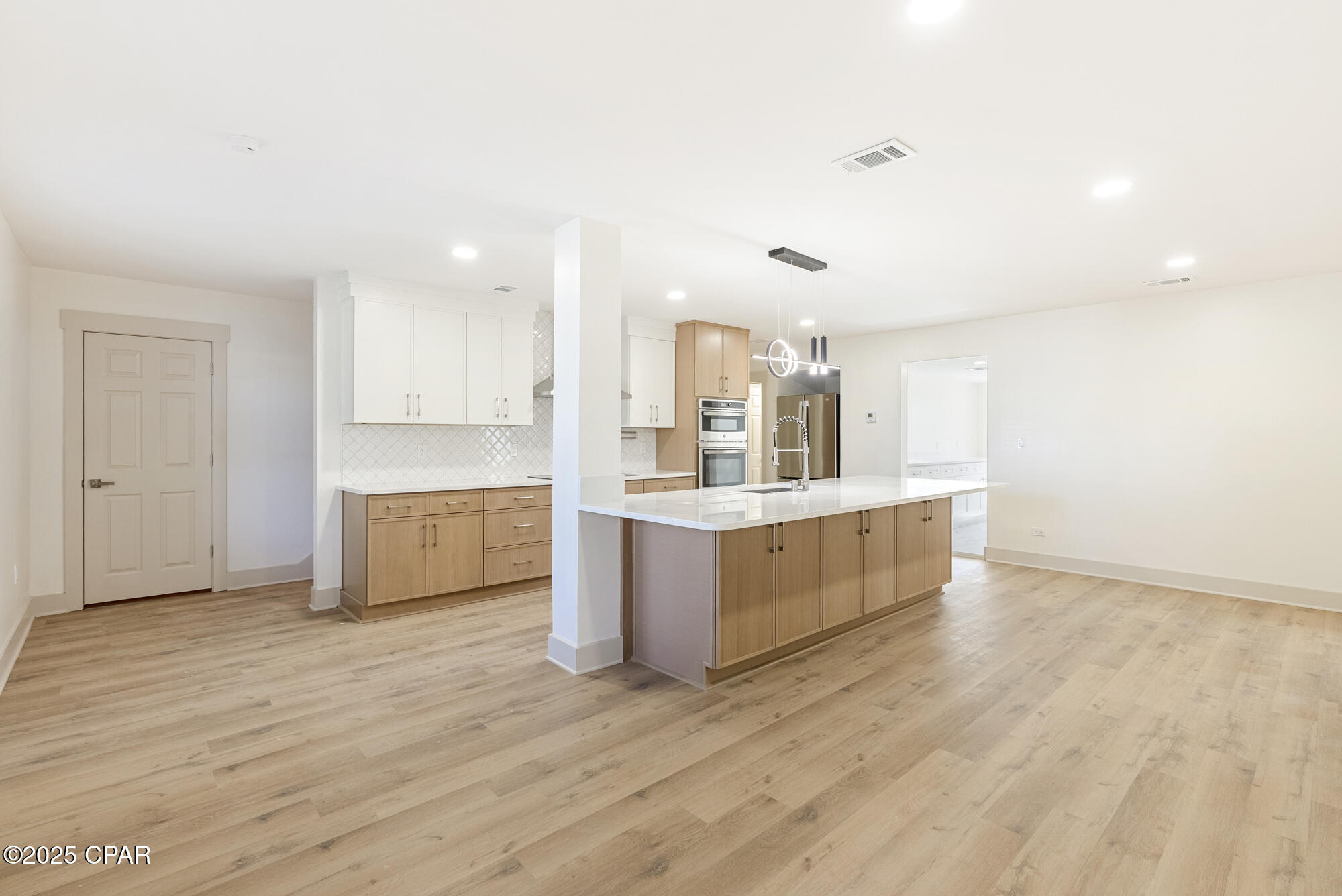 Suntime Beach U-1 - Residential