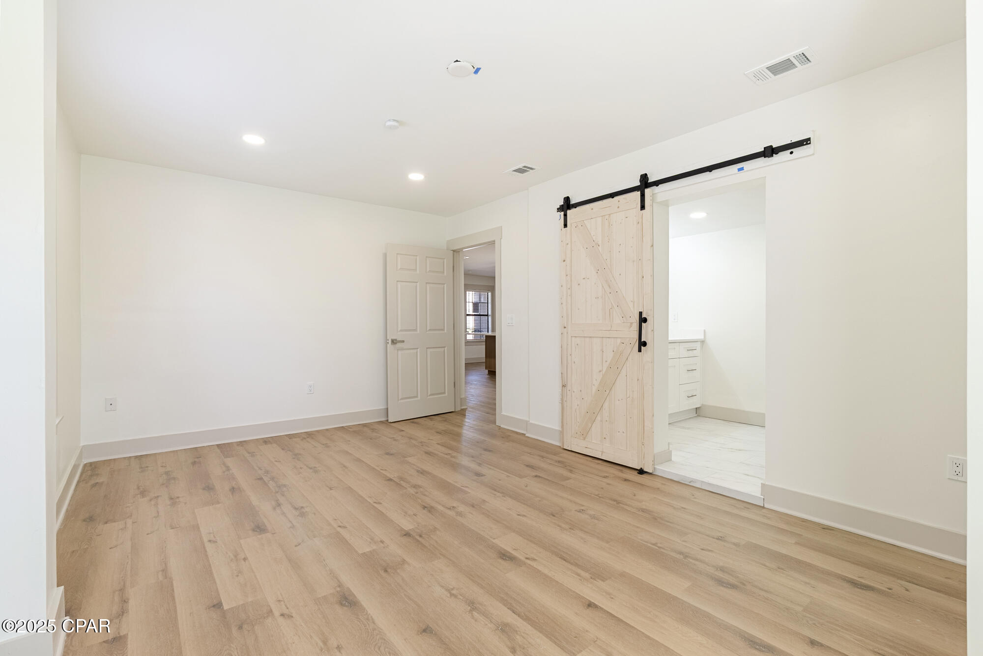 Suntime Beach U-1 - Residential