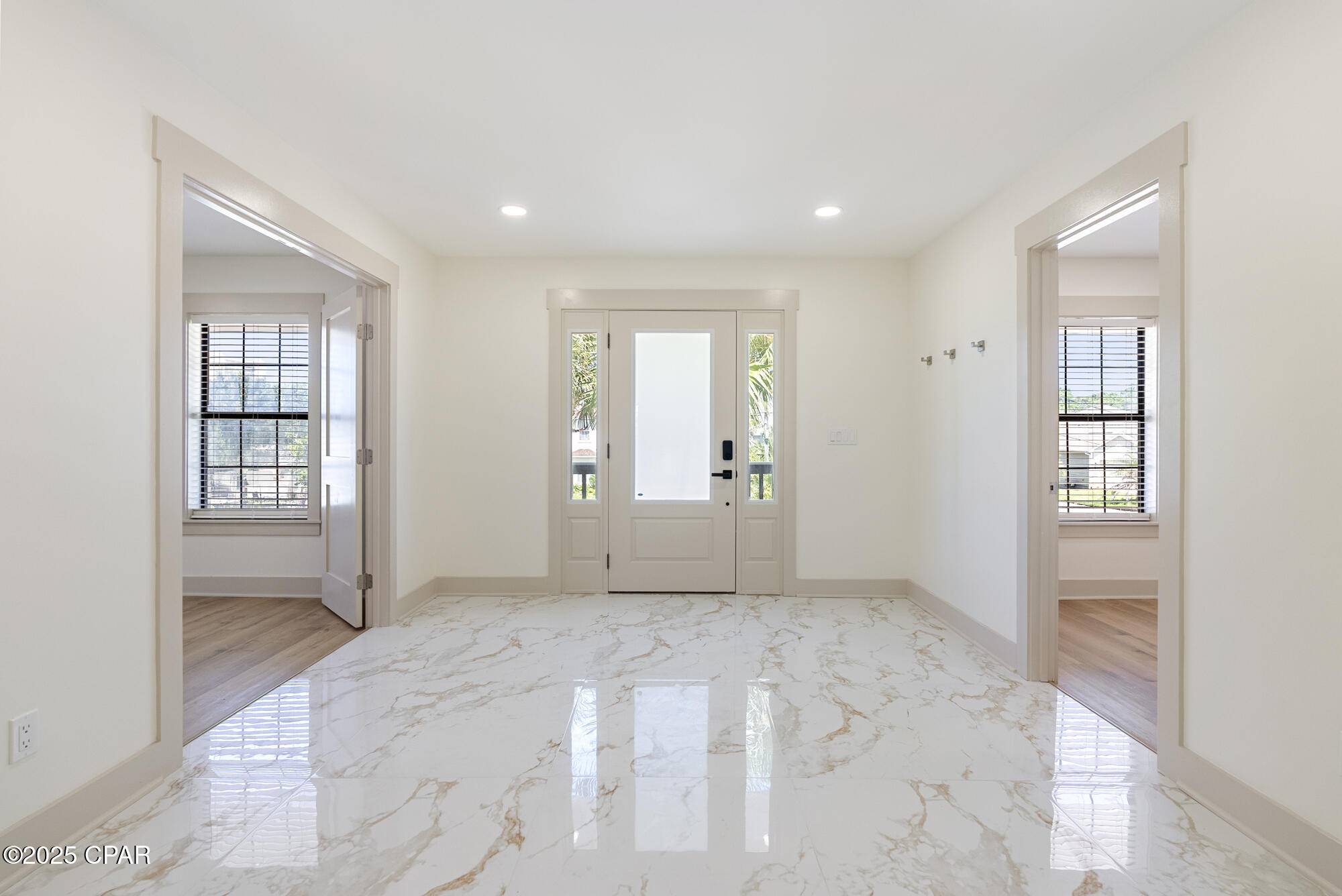 Suntime Beach U-1 - Residential