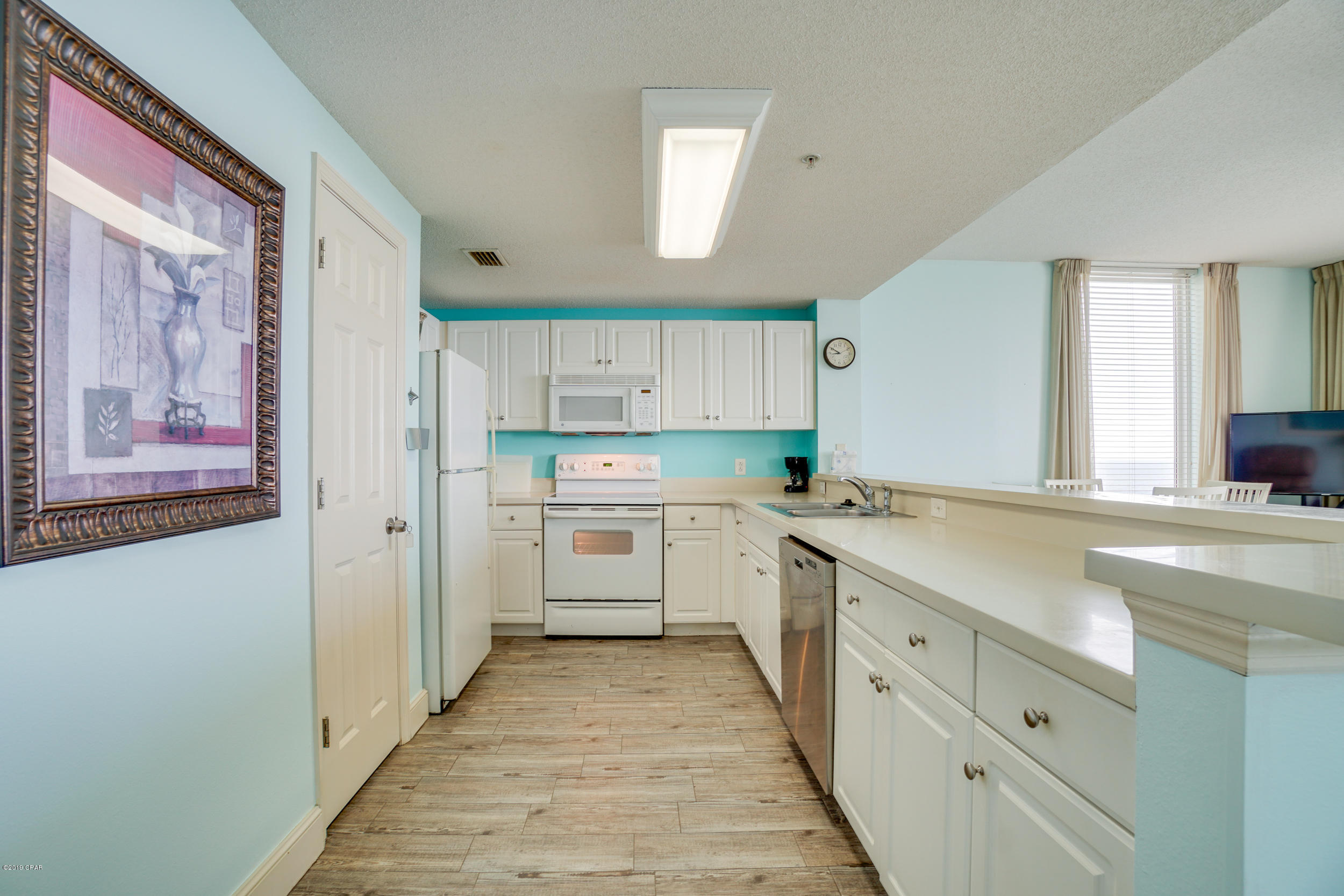 Majestic Beach Tower I - Residential