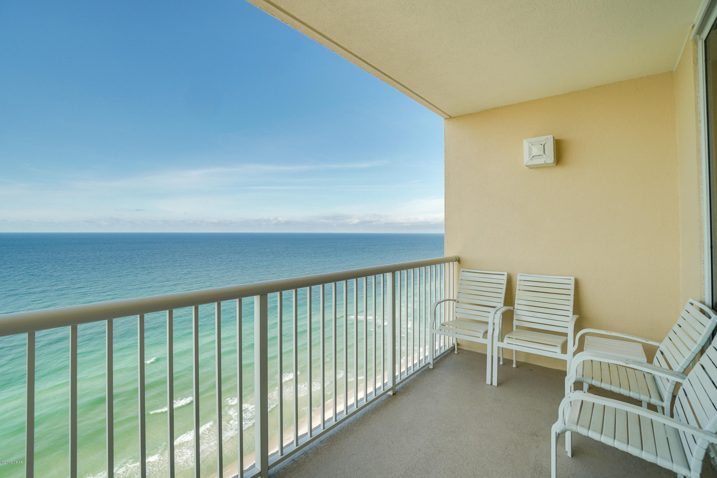 Majestic Beach Tower I - Residential