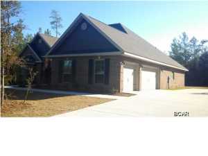 Lake Merial - Residential