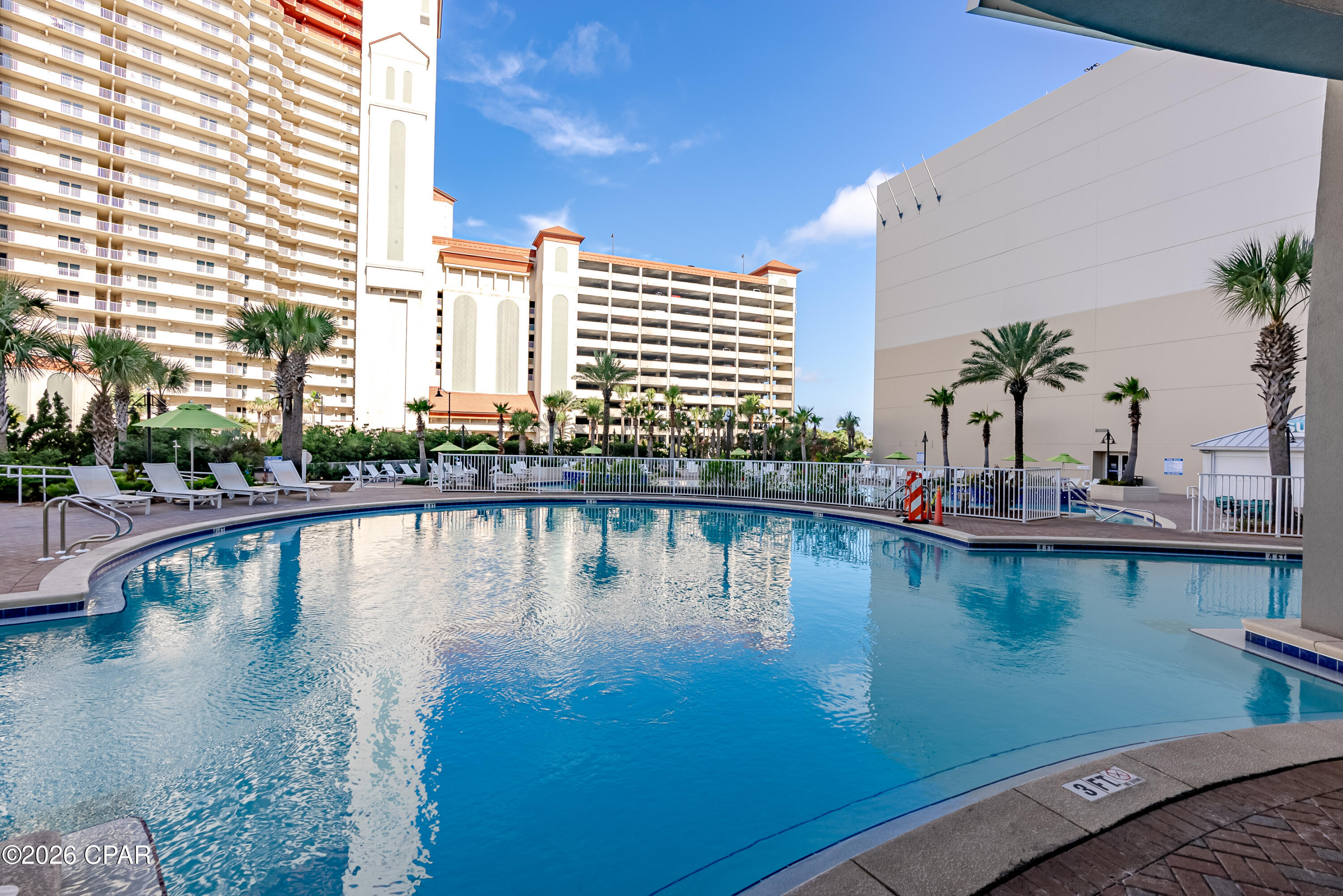 Laketown Wharf - Residential