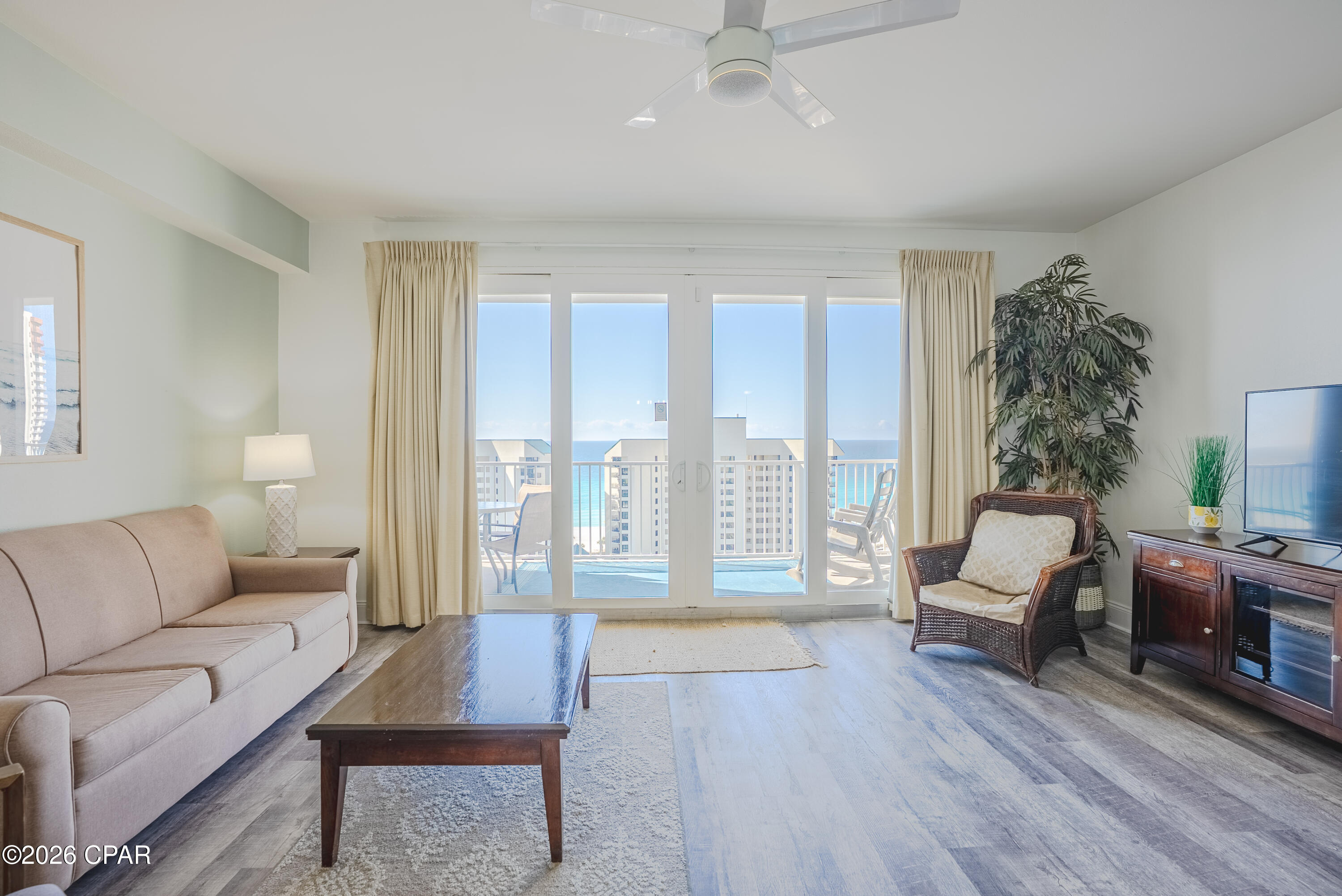 Laketown Wharf - Residential