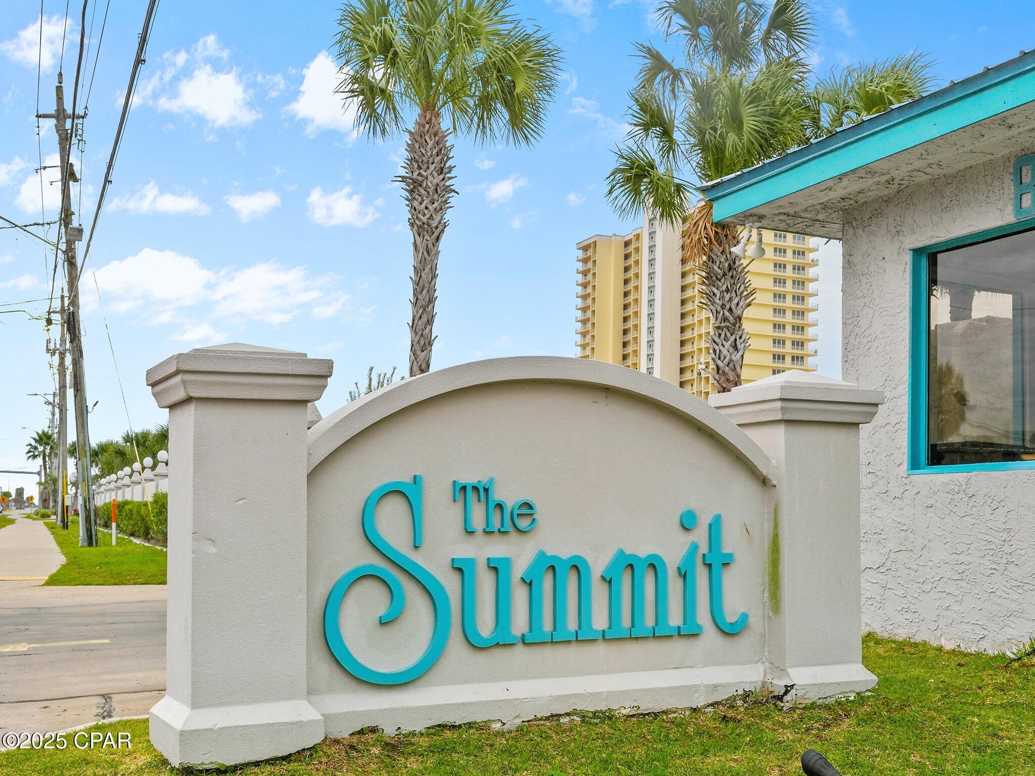 The Summit - Residential