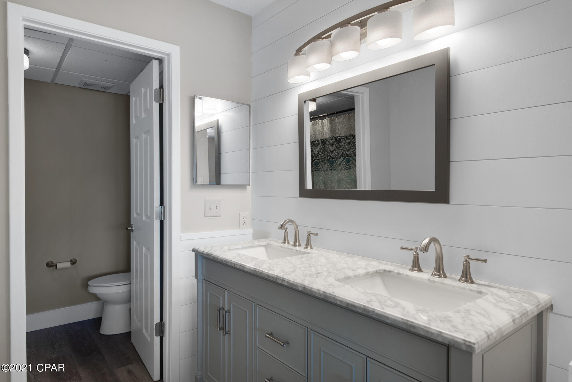 Edgewater Golf Villas V-C - Residential