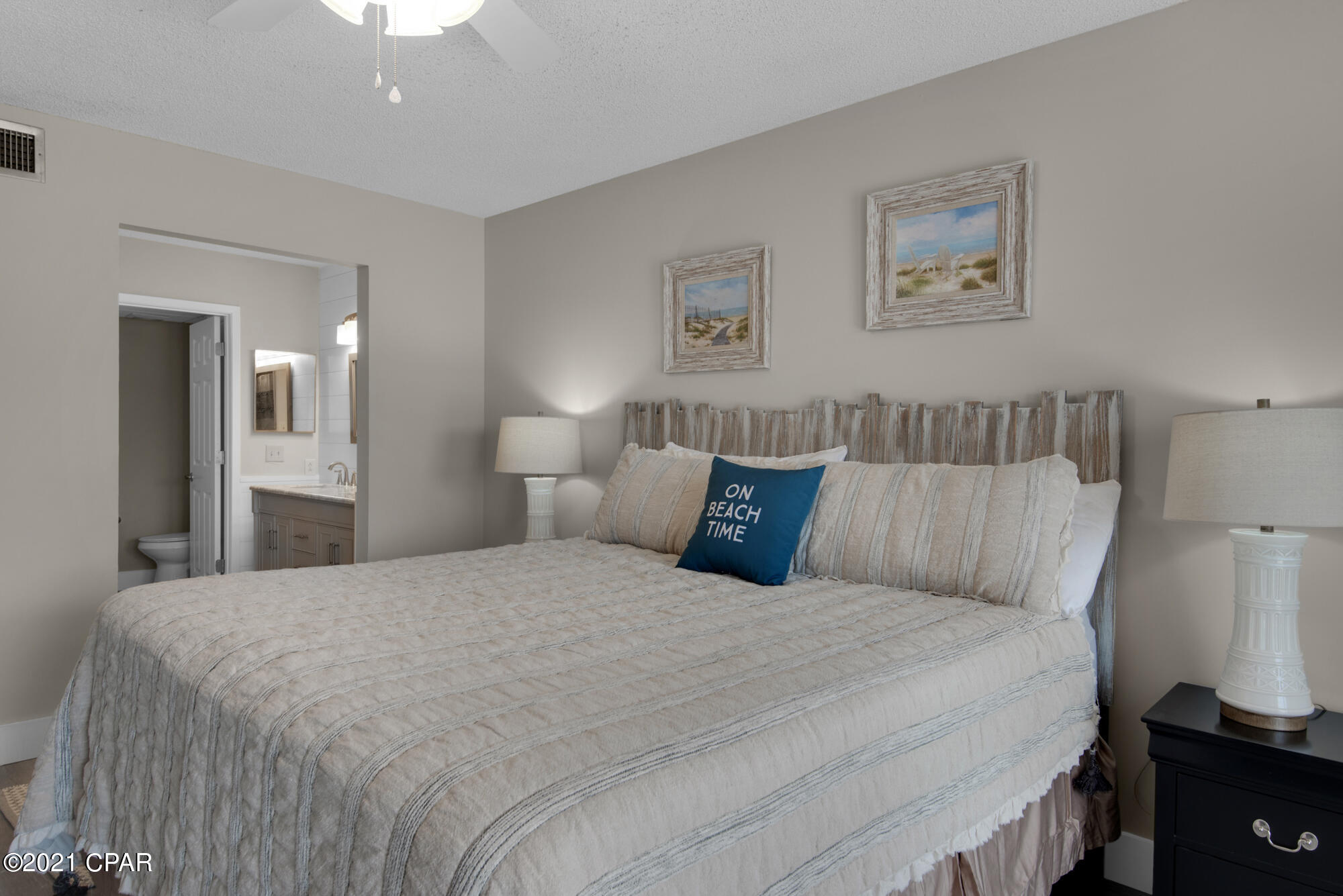 Edgewater Golf Villas V-C - Residential