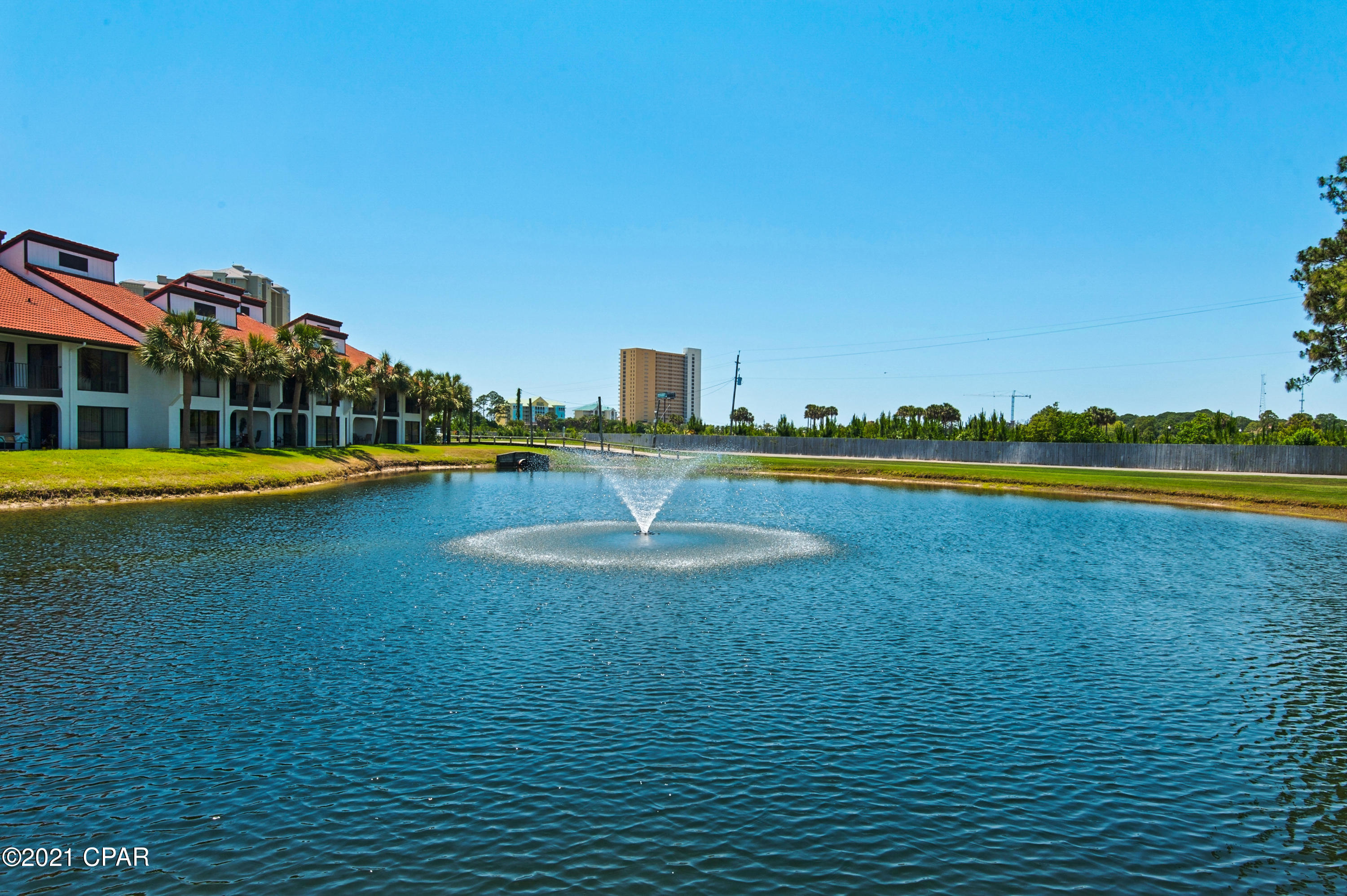 Edgewater Golf Villas V-C - Residential