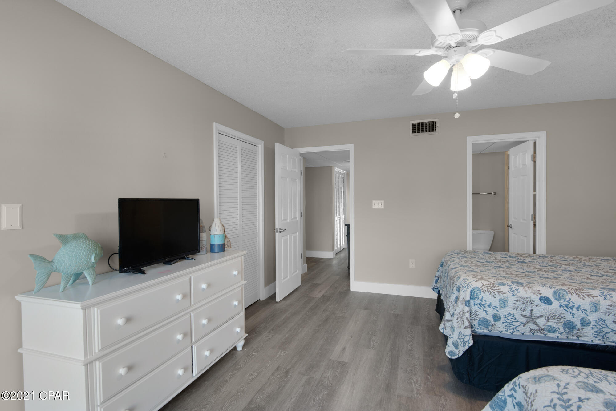 Edgewater Golf Villas V-C - Residential