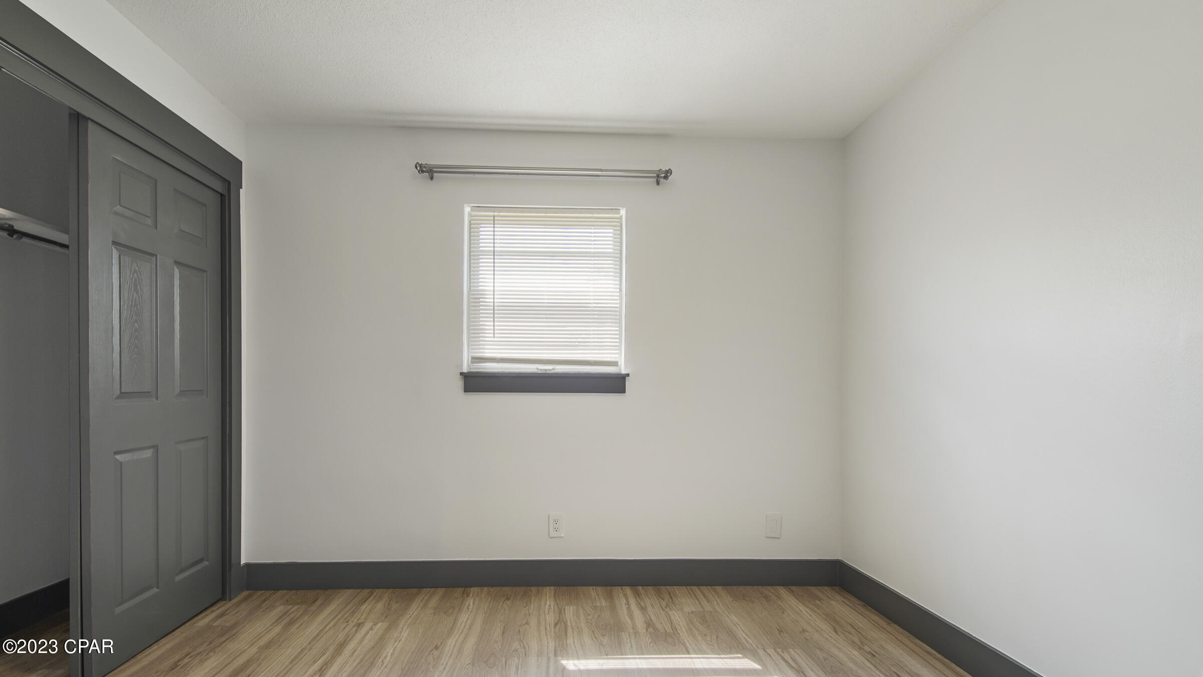 Hentz 1st Add Unit B - Residential