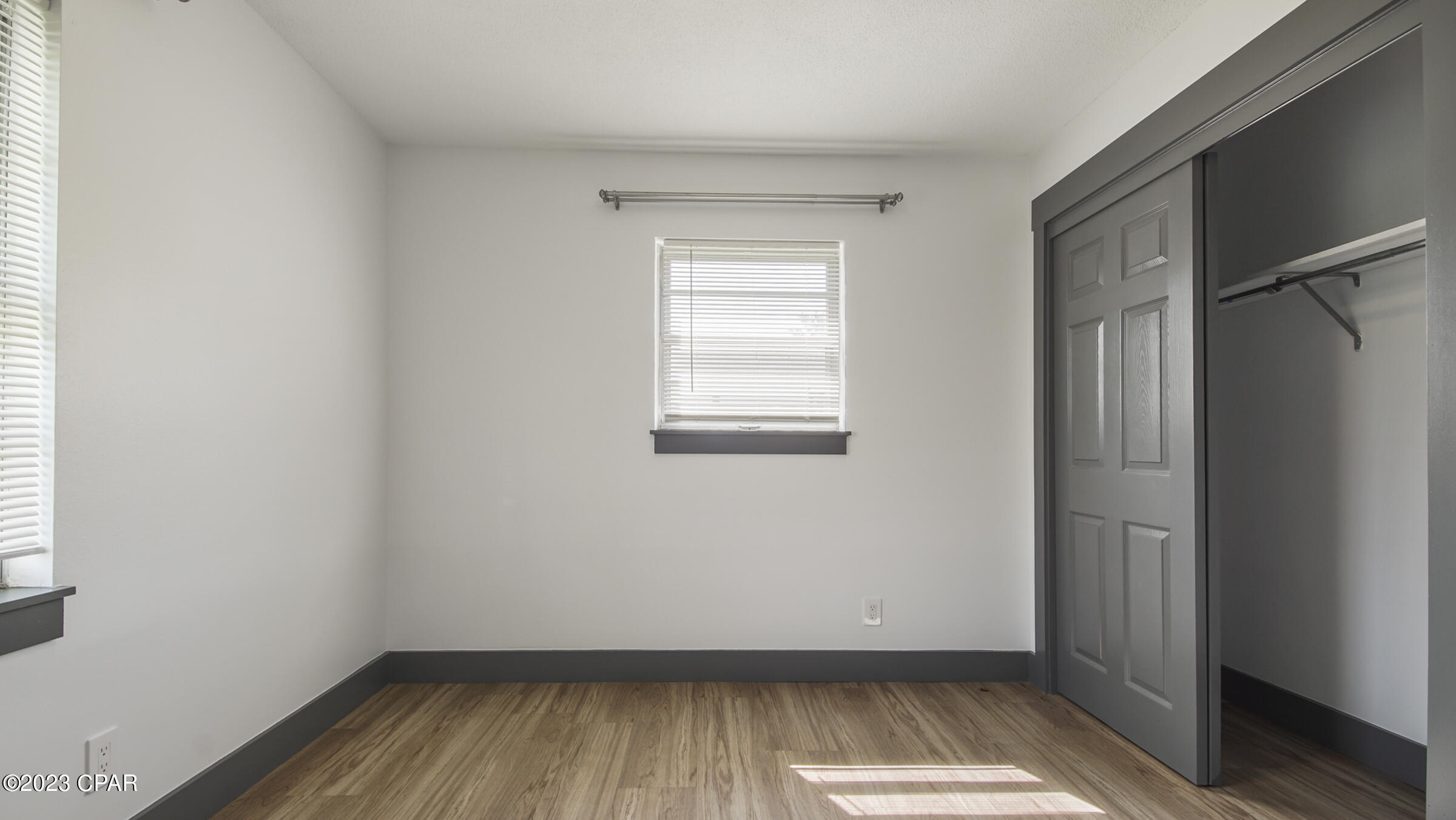 Hentz 1st Add Unit B - Residential