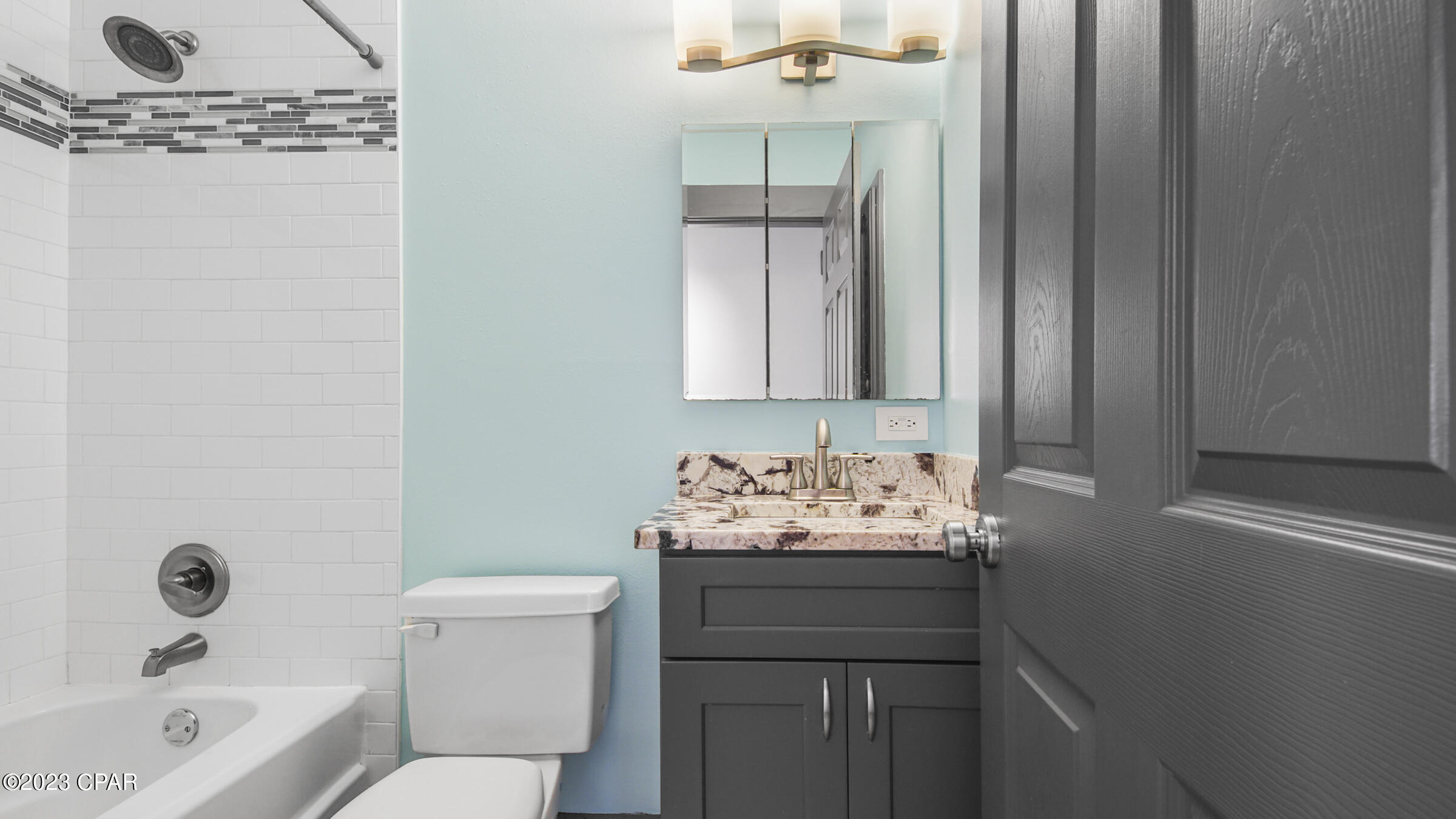 Hentz 1st Add Unit B - Residential