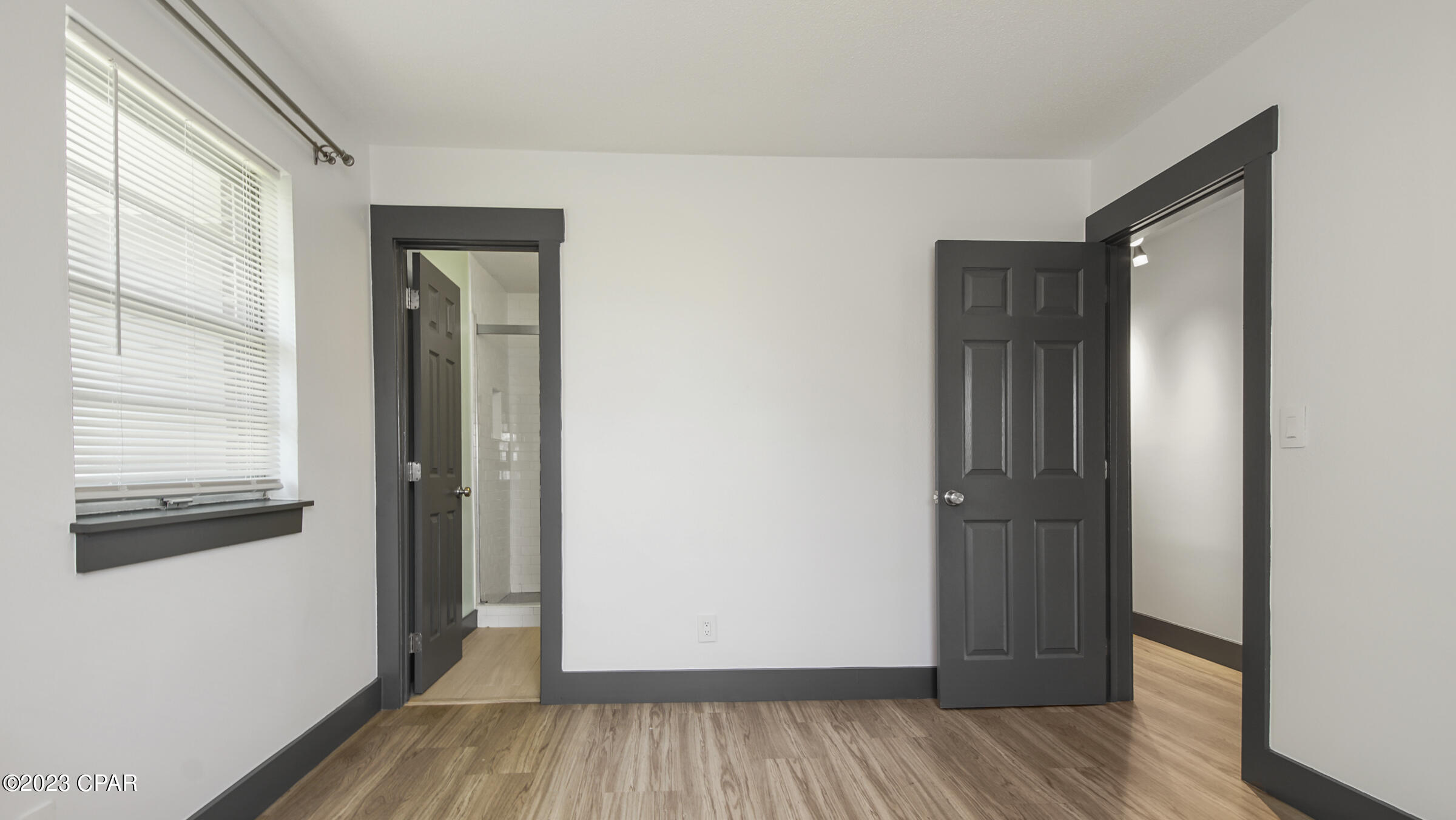 Hentz 1st Add Unit B - Residential