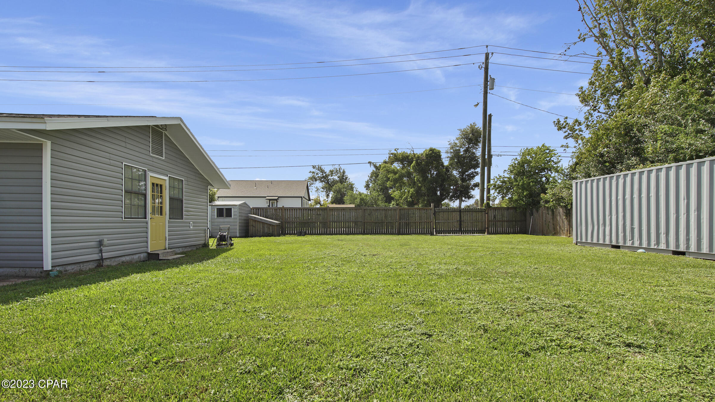 Hentz 1st Add Unit B - Residential